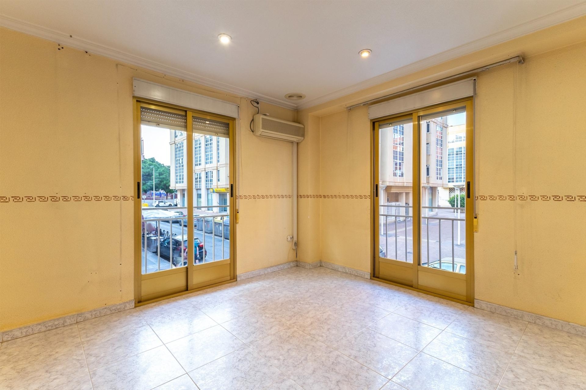 Reventa - Apartamento / piso - Elche - Altabix