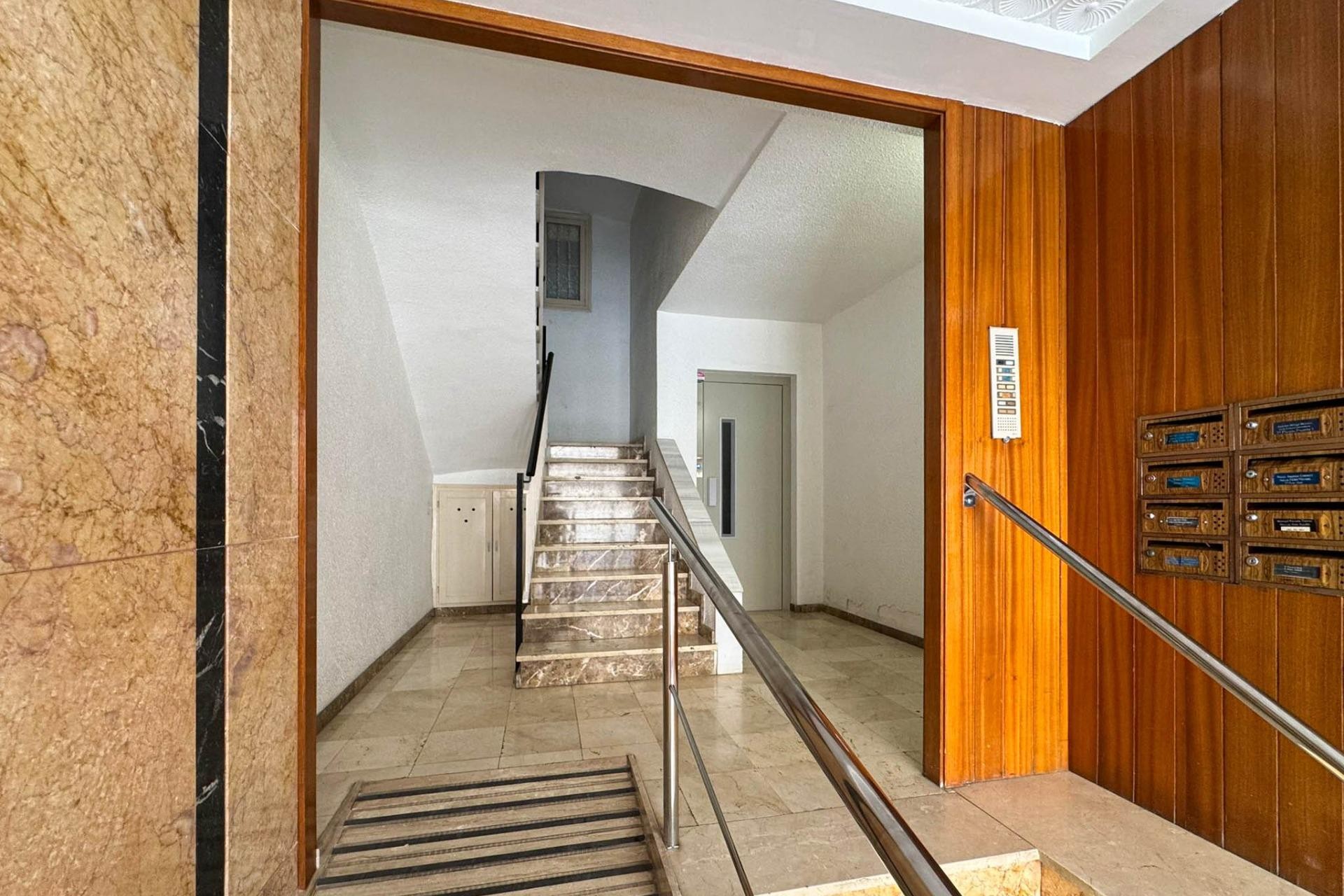 Reventa - Apartamento / piso - Elche - Altabix