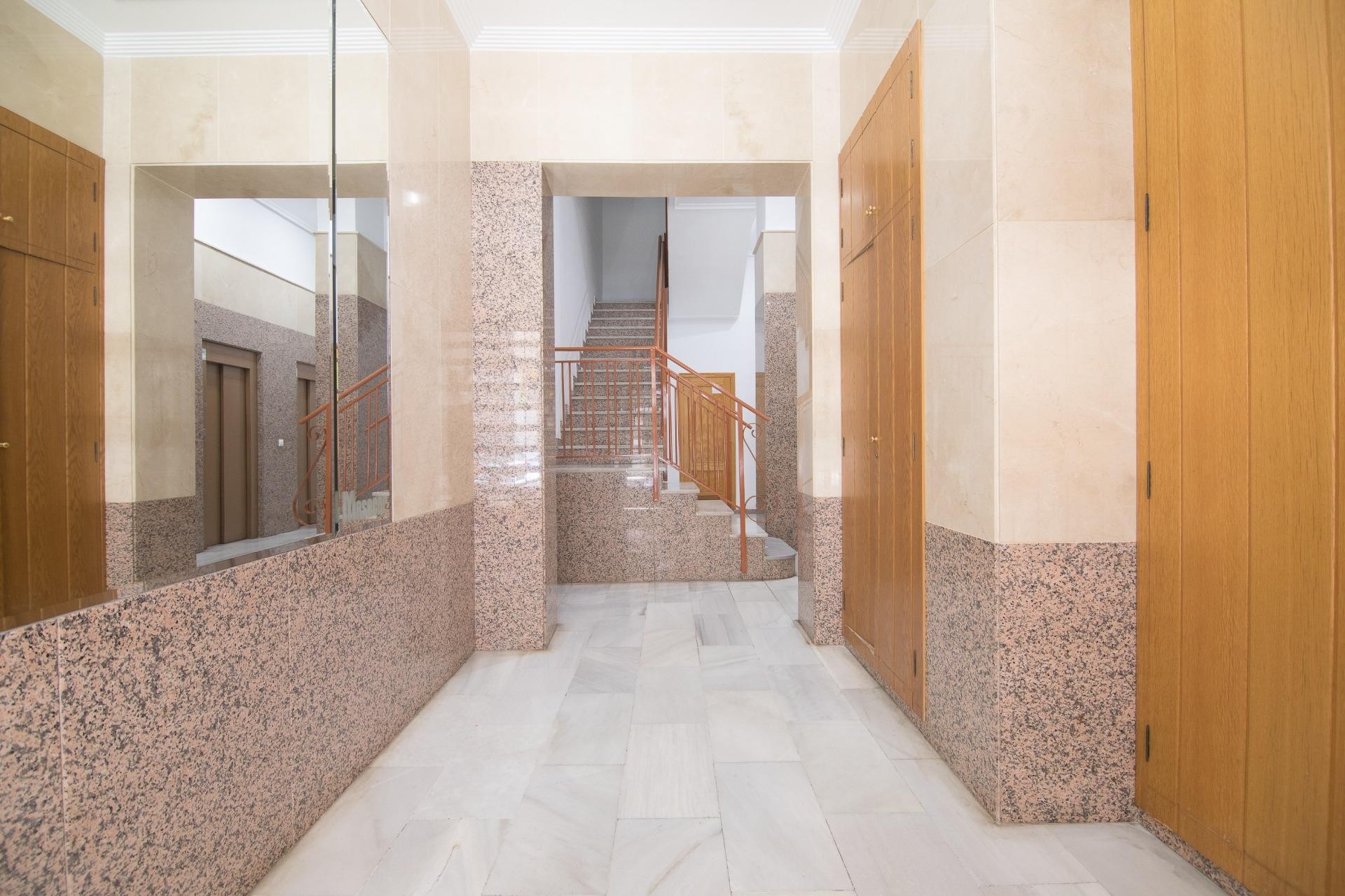 Reventa - Apartamento / piso - Elche - Altabix