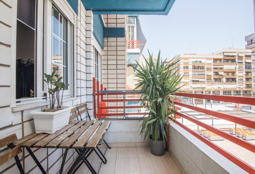 Reventa - Apartamento / piso - Elche - Asilo - Pisos Azules
