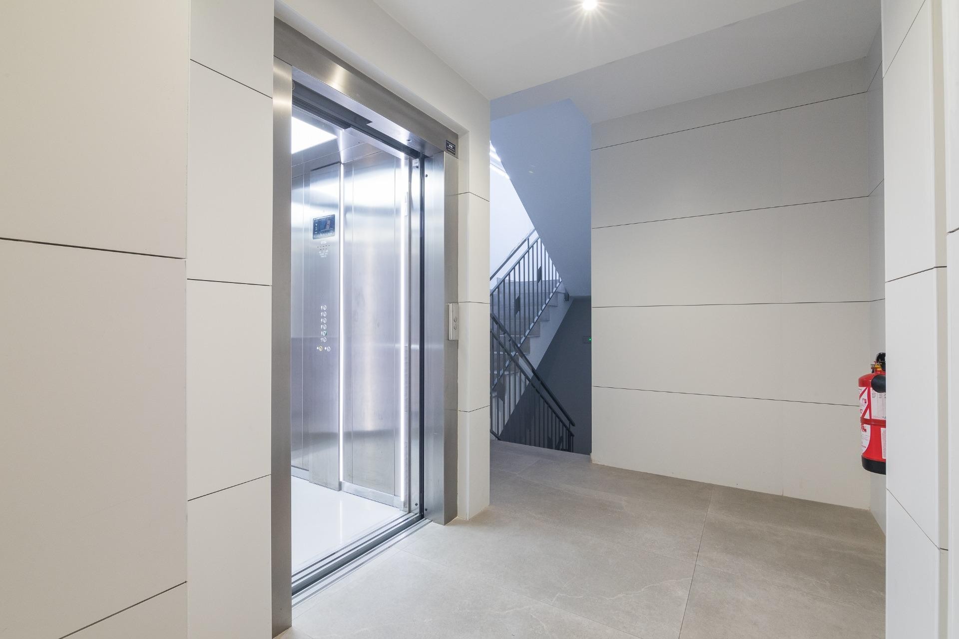 Reventa - Apartamento / piso - Elche - Campo de Fútbol