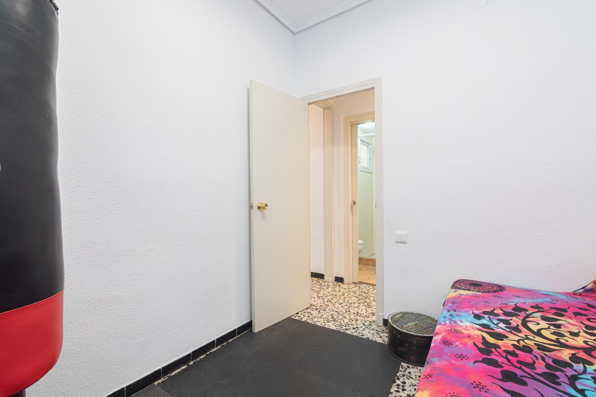 Reventa - Apartamento / piso - Elche - Centro
