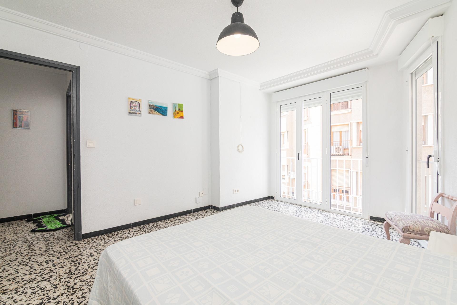 Reventa - Apartamento / piso - Elche - Centro