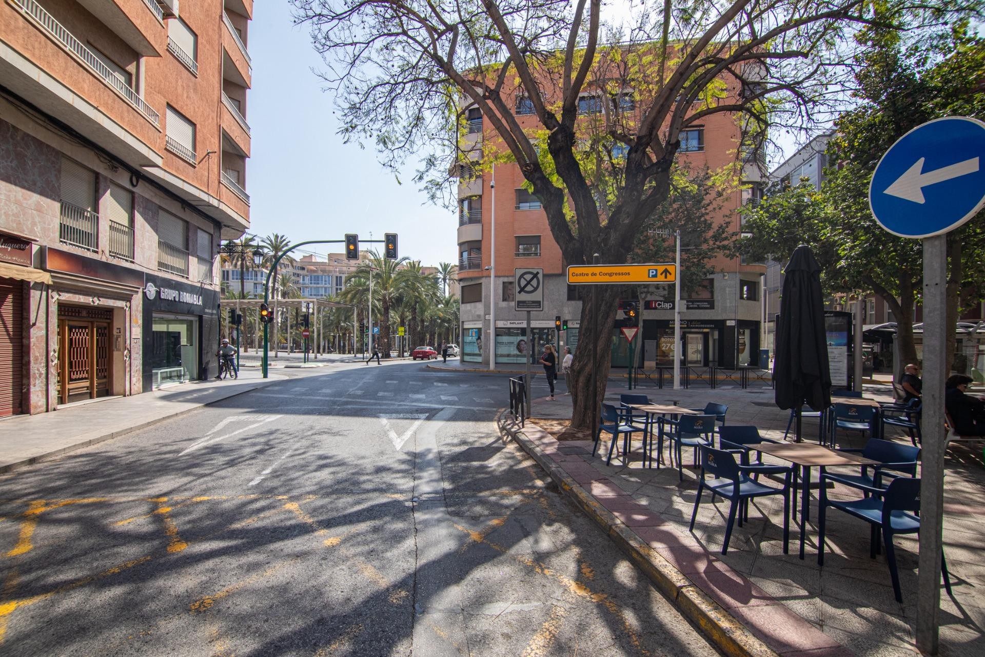 Reventa - Apartamento / piso - Elche - Centro