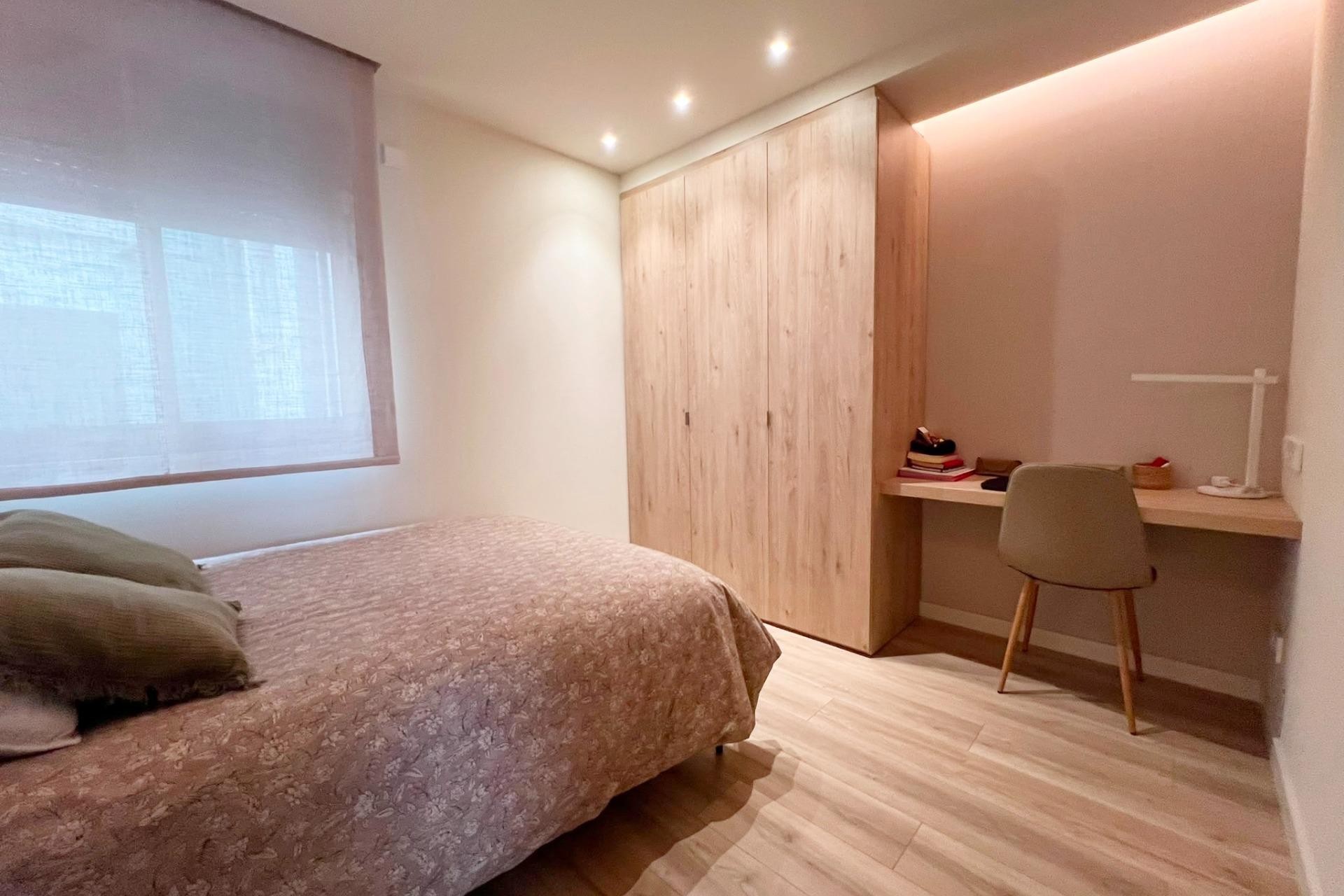 Reventa - Apartamento / piso - Elche - Centro