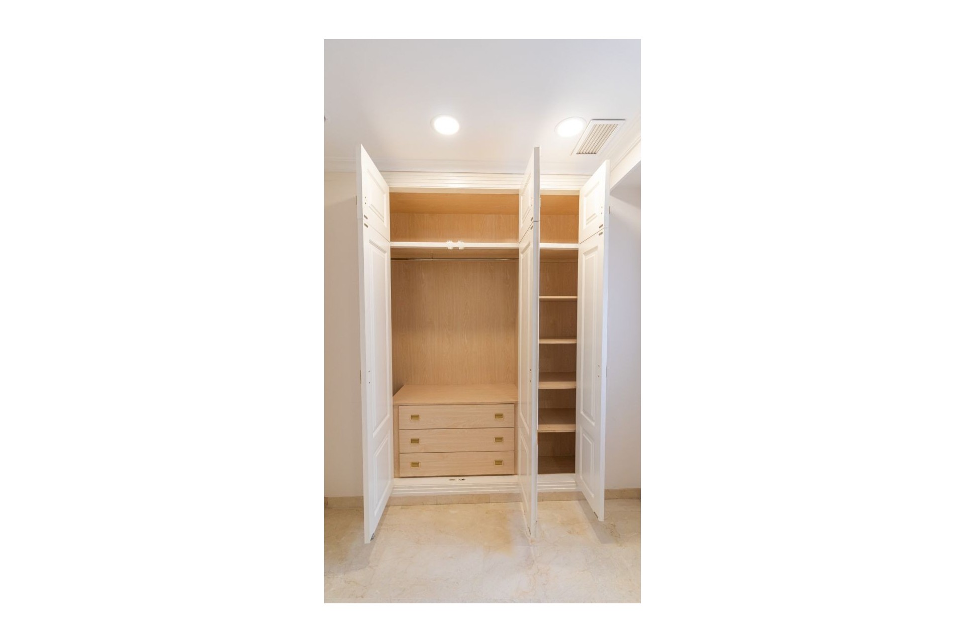 Reventa - Apartamento / piso - Elche - Centro
