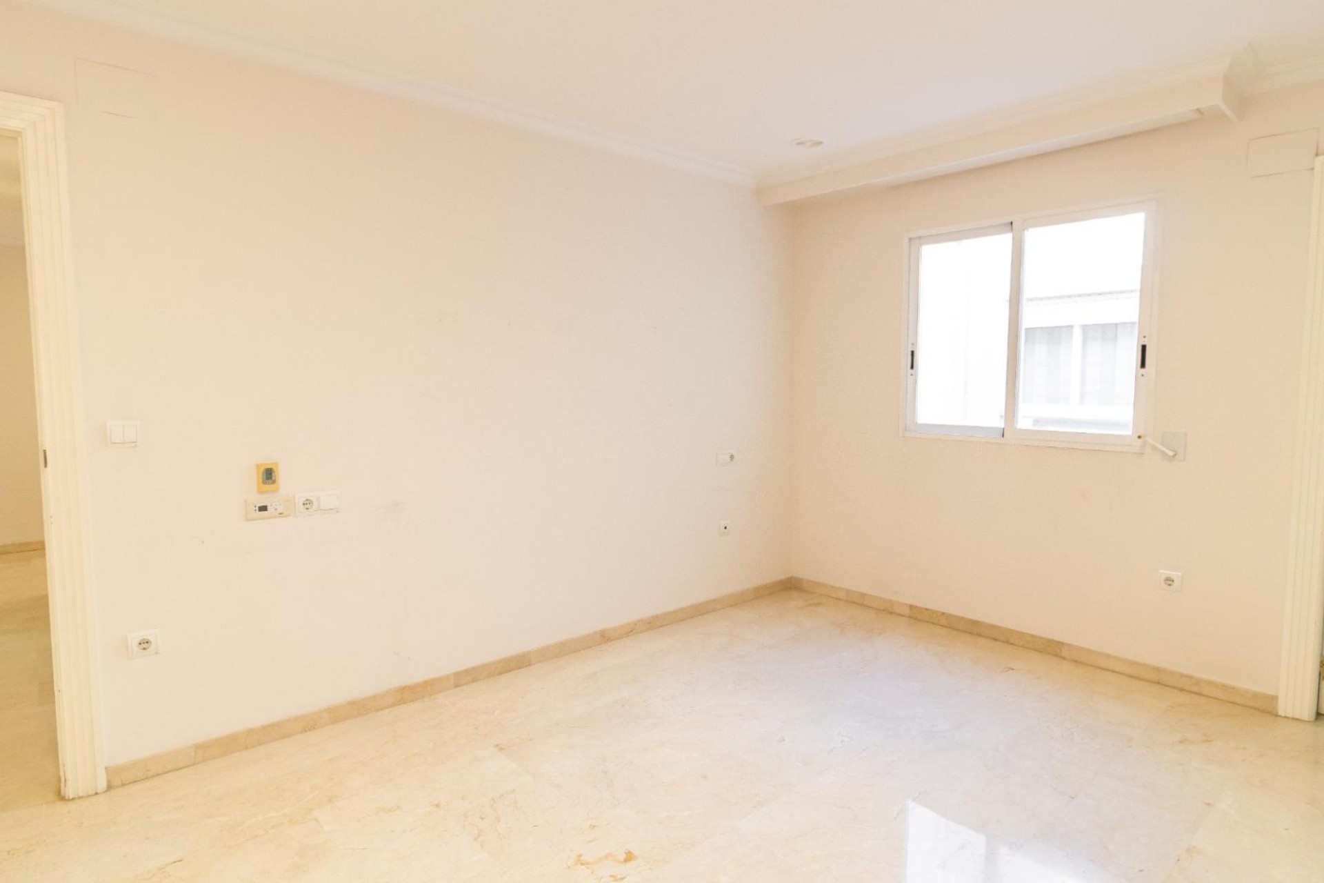 Reventa - Apartamento / piso - Elche - Centro