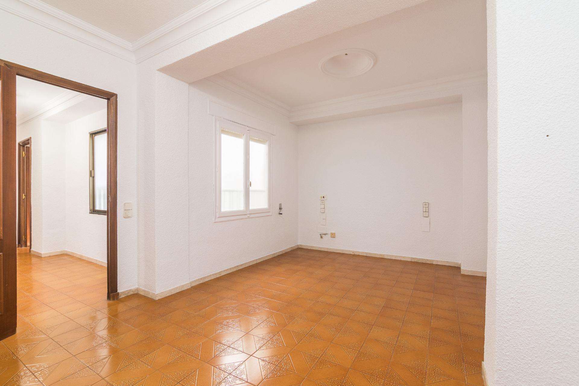 Reventa - Apartamento / piso - Elche - Centro
