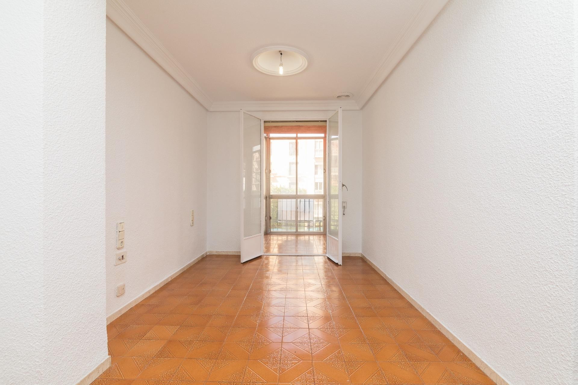 Reventa - Apartamento / piso - Elche - Centro