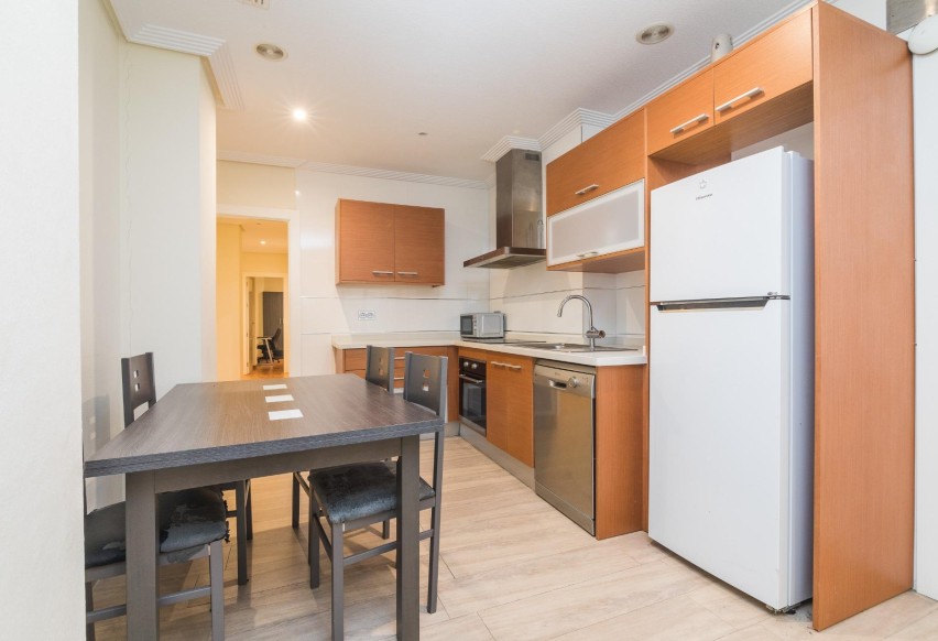 Reventa - Apartamento / piso - Elche - Centro