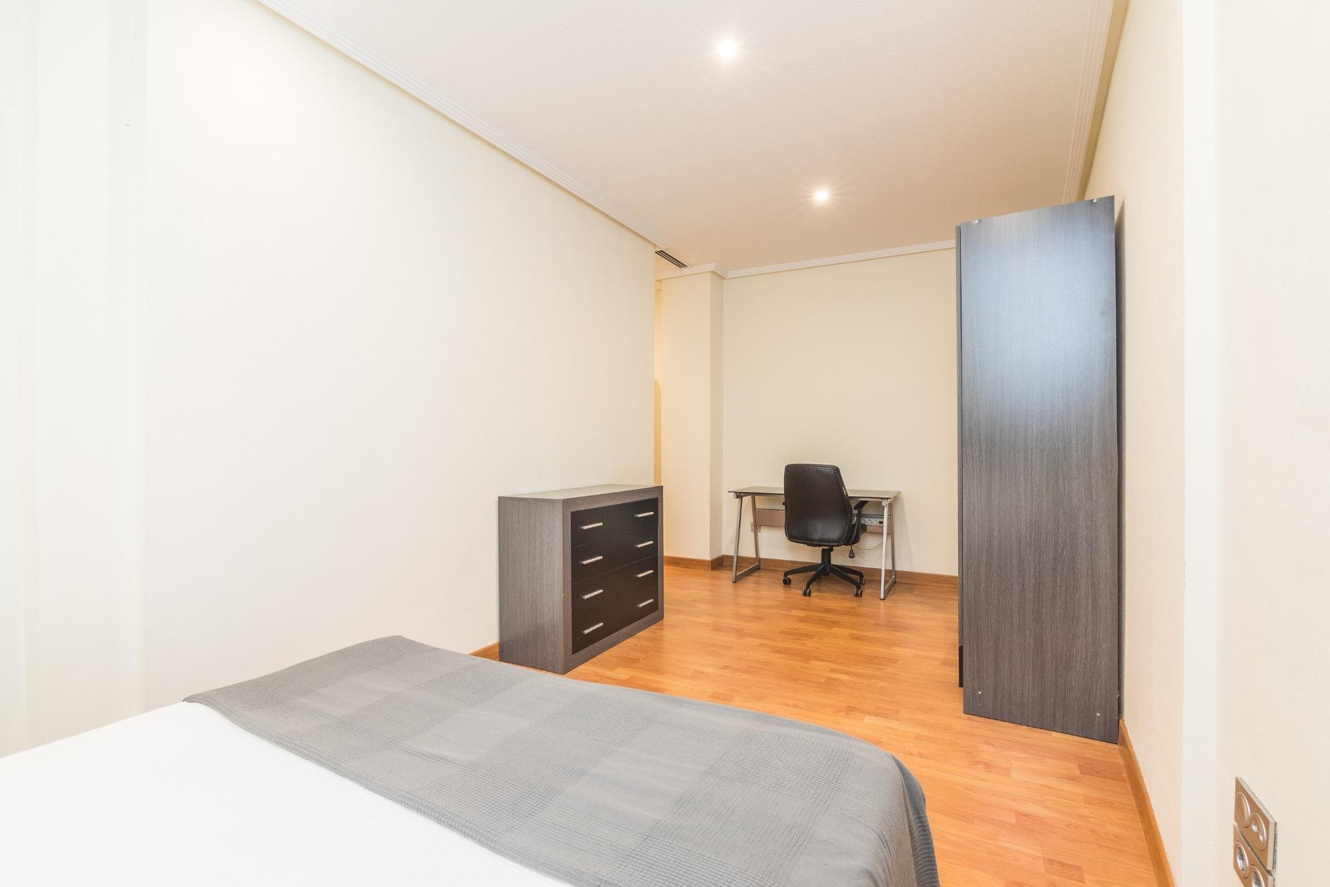 Reventa - Apartamento / piso - Elche - Centro
