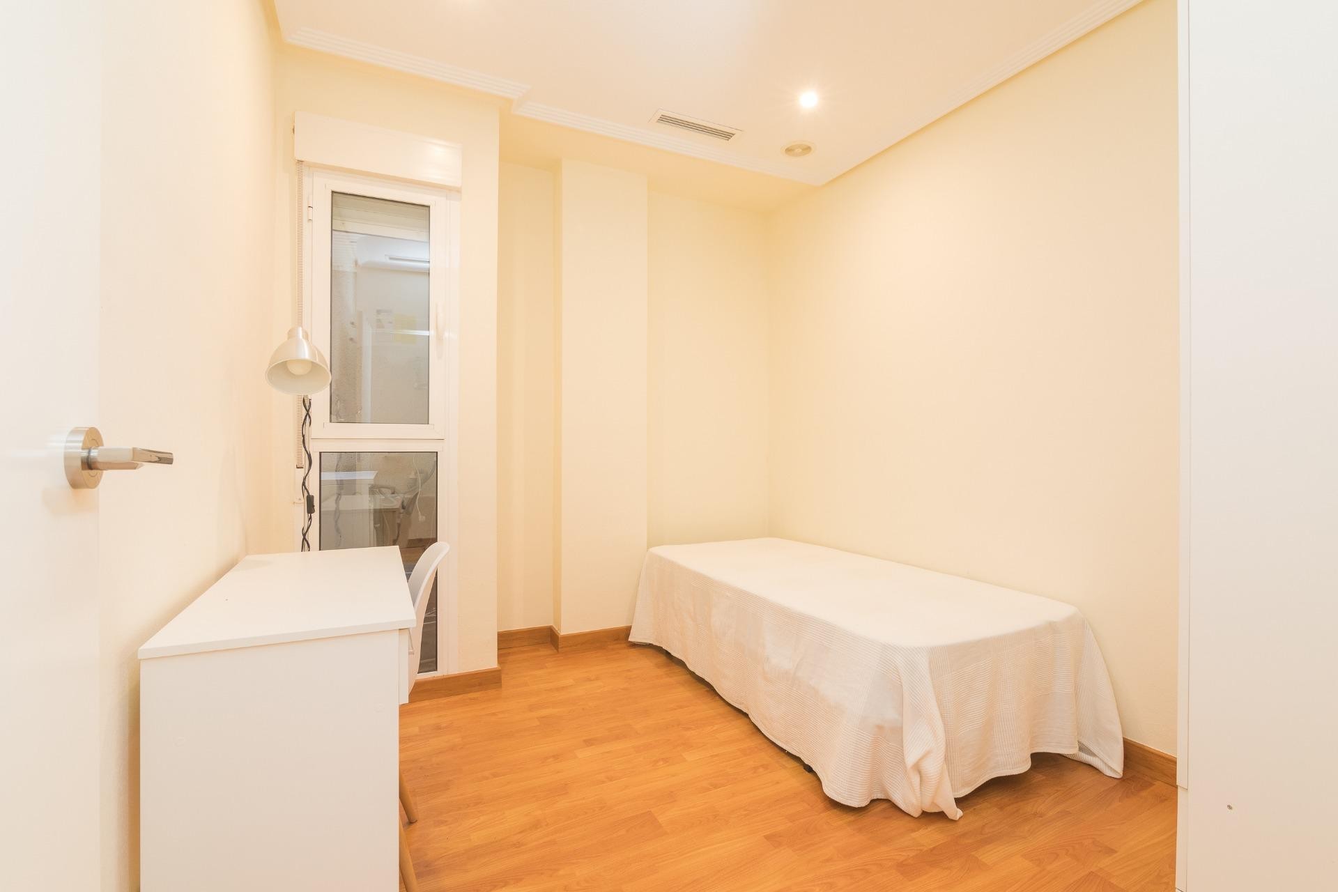 Reventa - Apartamento / piso - Elche - Centro