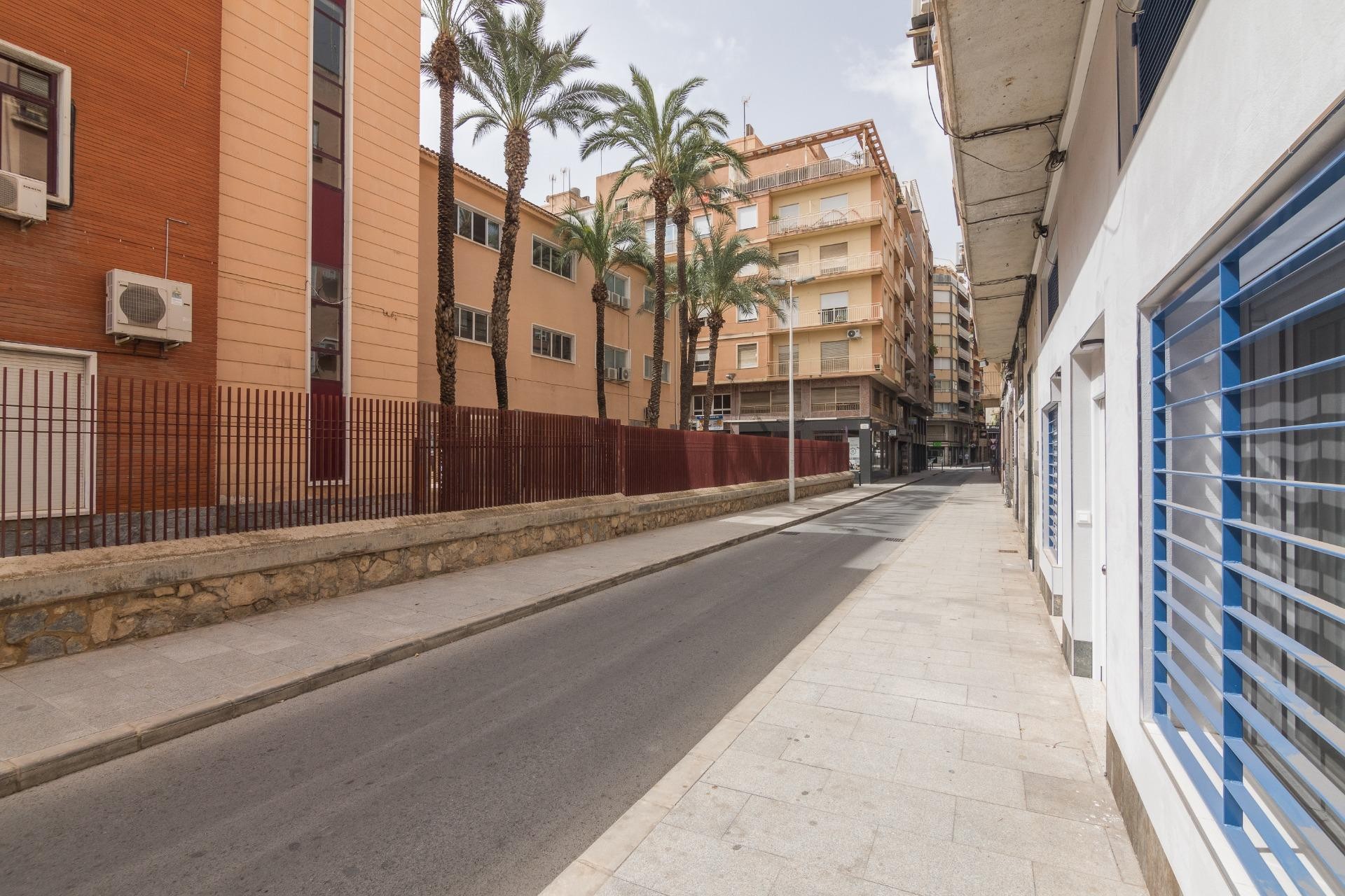 Reventa - Apartamento / piso - Elche - Centro