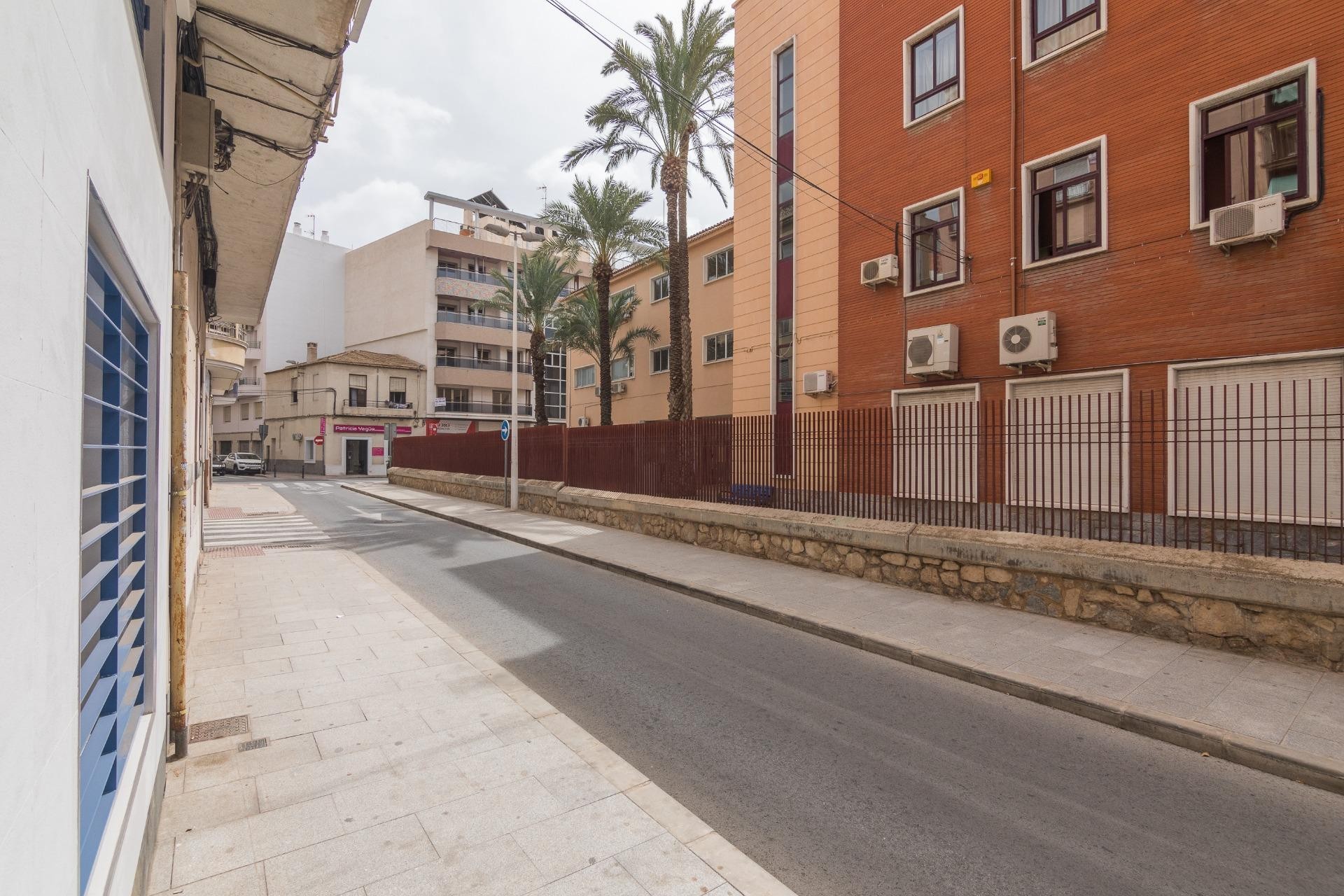 Reventa - Apartamento / piso - Elche - Centro