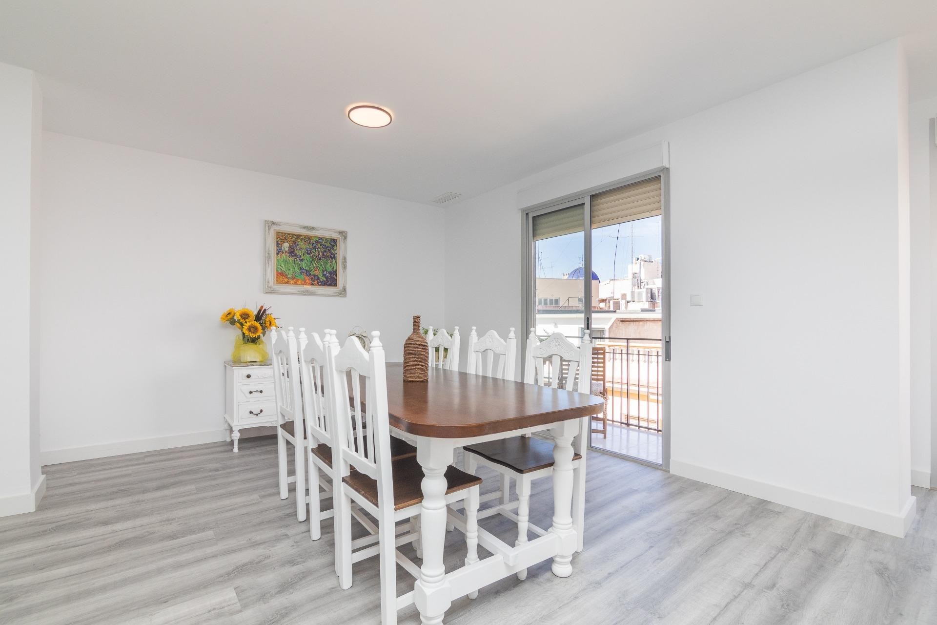 Reventa - Apartamento / piso - Elche - Centro