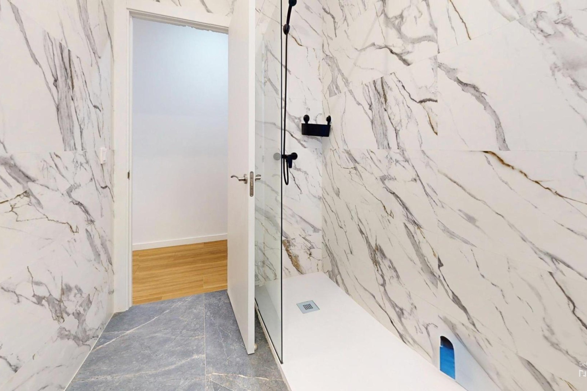 Reventa - Apartamento / piso - Elche - Centro