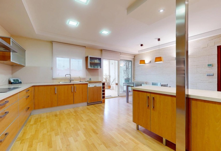 Reventa - Apartamento / piso - Elche - Centro