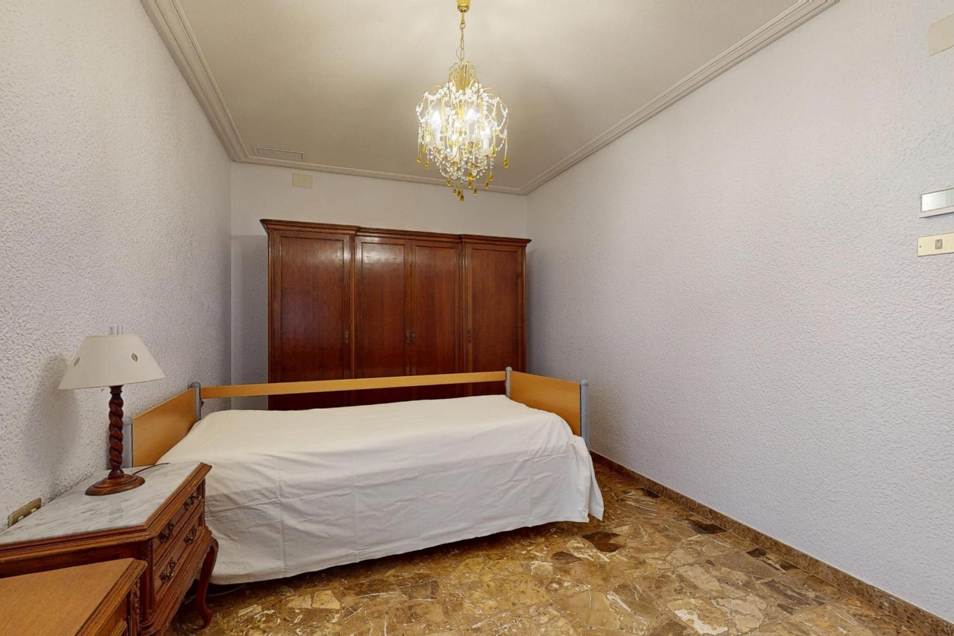 Reventa - Apartamento / piso - Elche - Centro