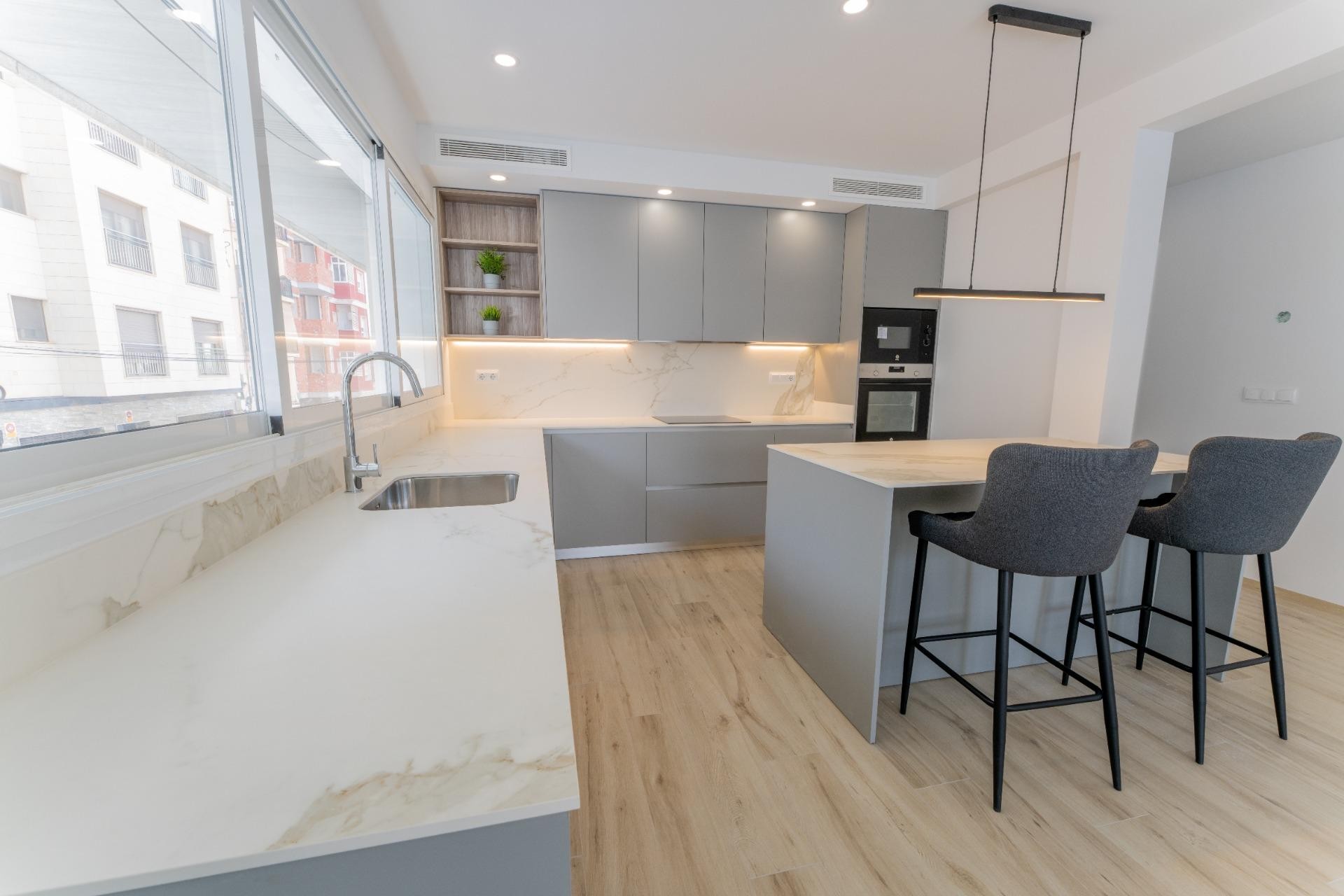 Reventa - Apartamento / piso - Elche - Centro