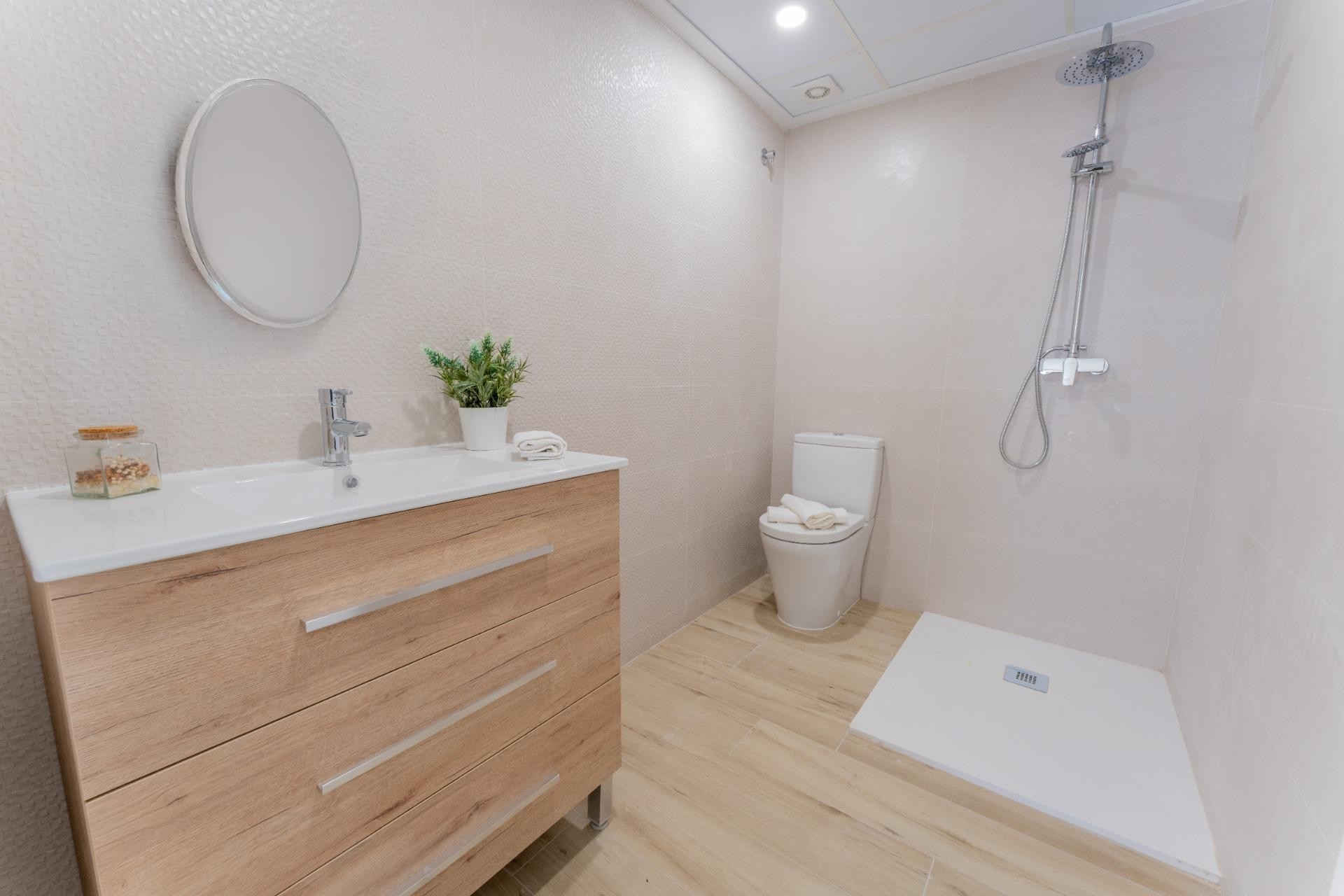 Reventa - Apartamento / piso - Elche - Centro