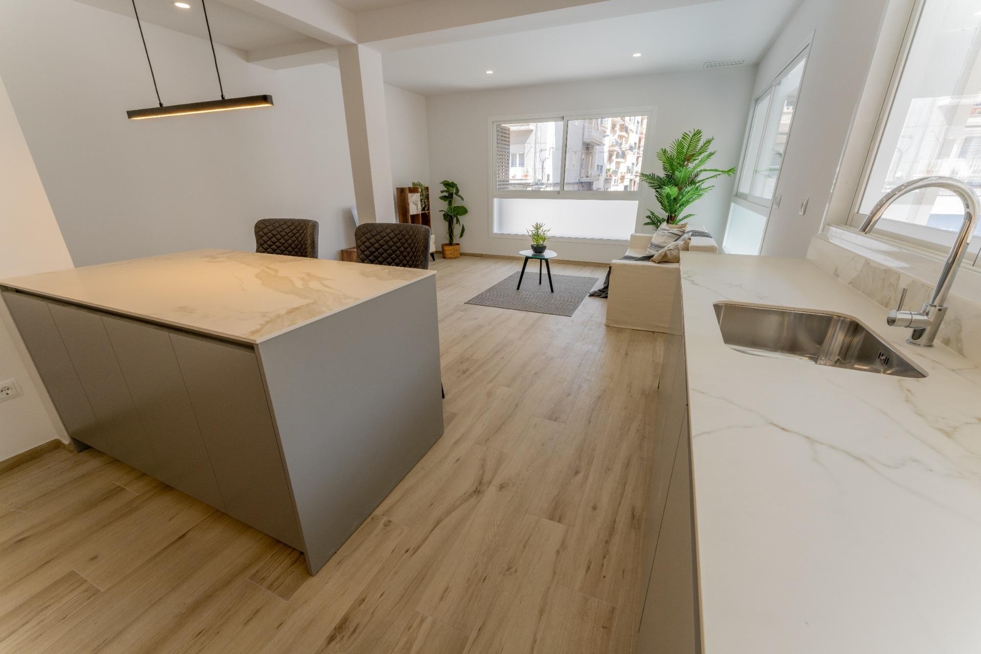 Reventa - Apartamento / piso - Elche - Centro