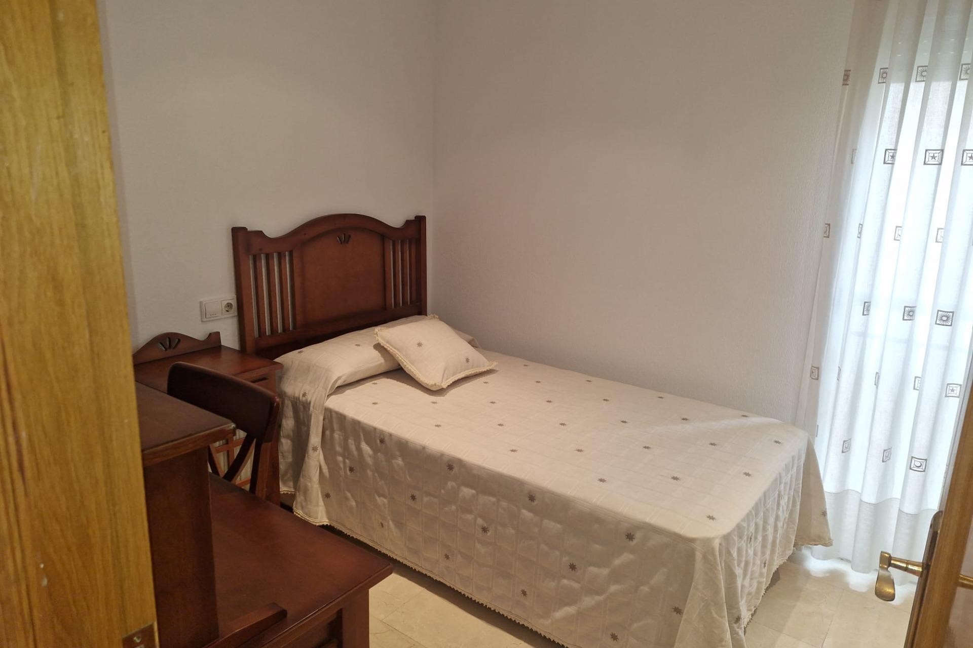 Reventa - Apartamento / piso - Elche - Centro