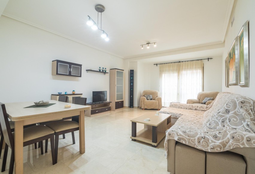 Reventa - Apartamento / piso - Elche - Centro