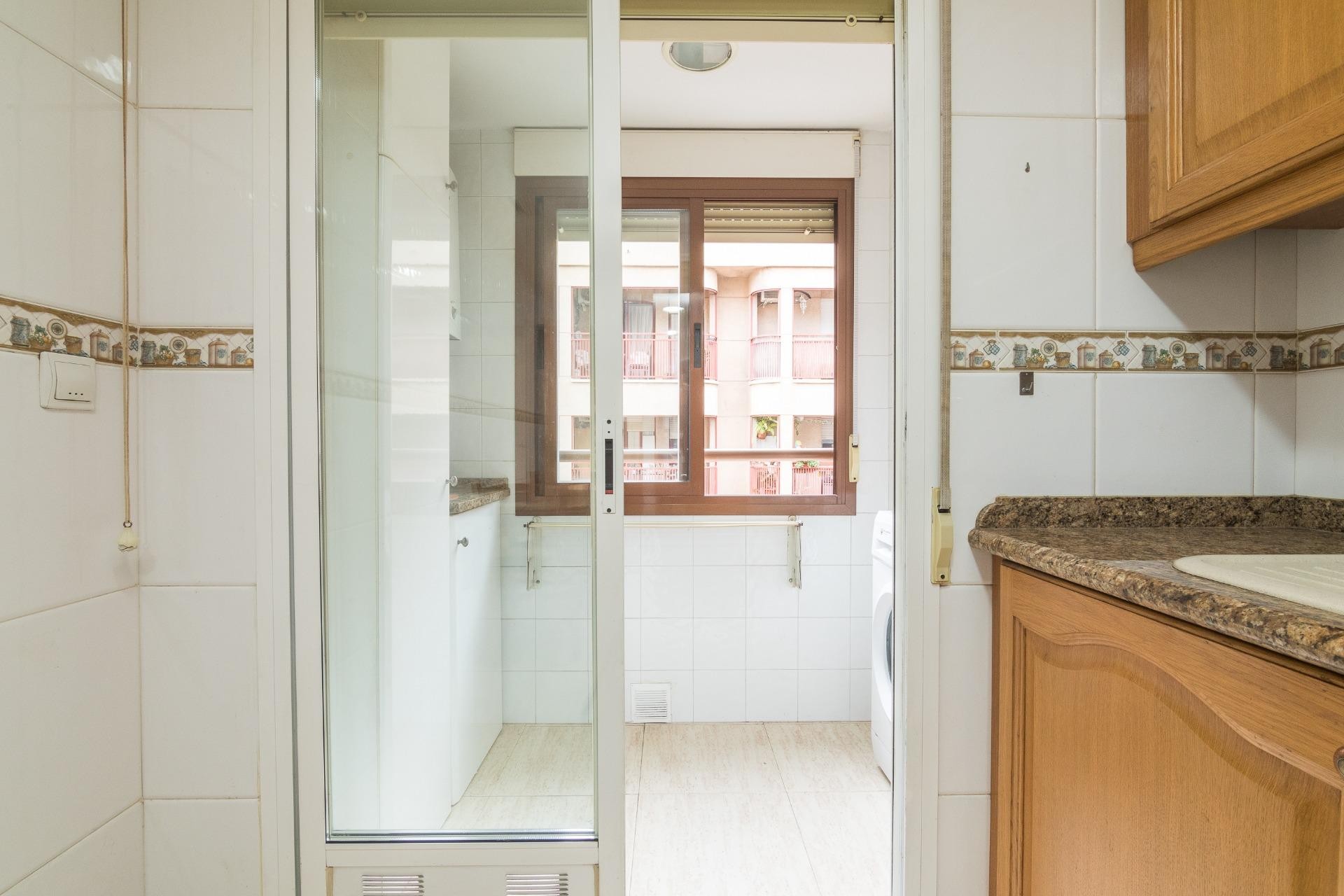 Reventa - Apartamento / piso - Elche - Centro