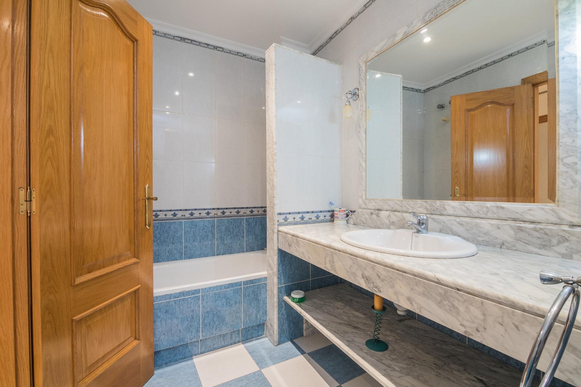 Reventa - Apartamento / piso - Elche - Centro