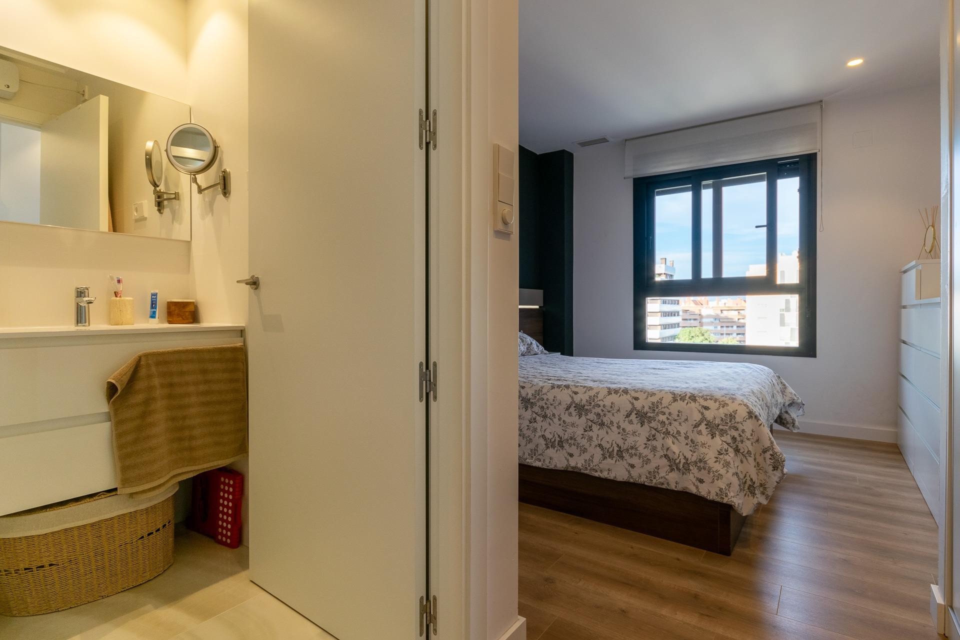 Reventa - Apartamento / piso - Elche - Corte Ingles