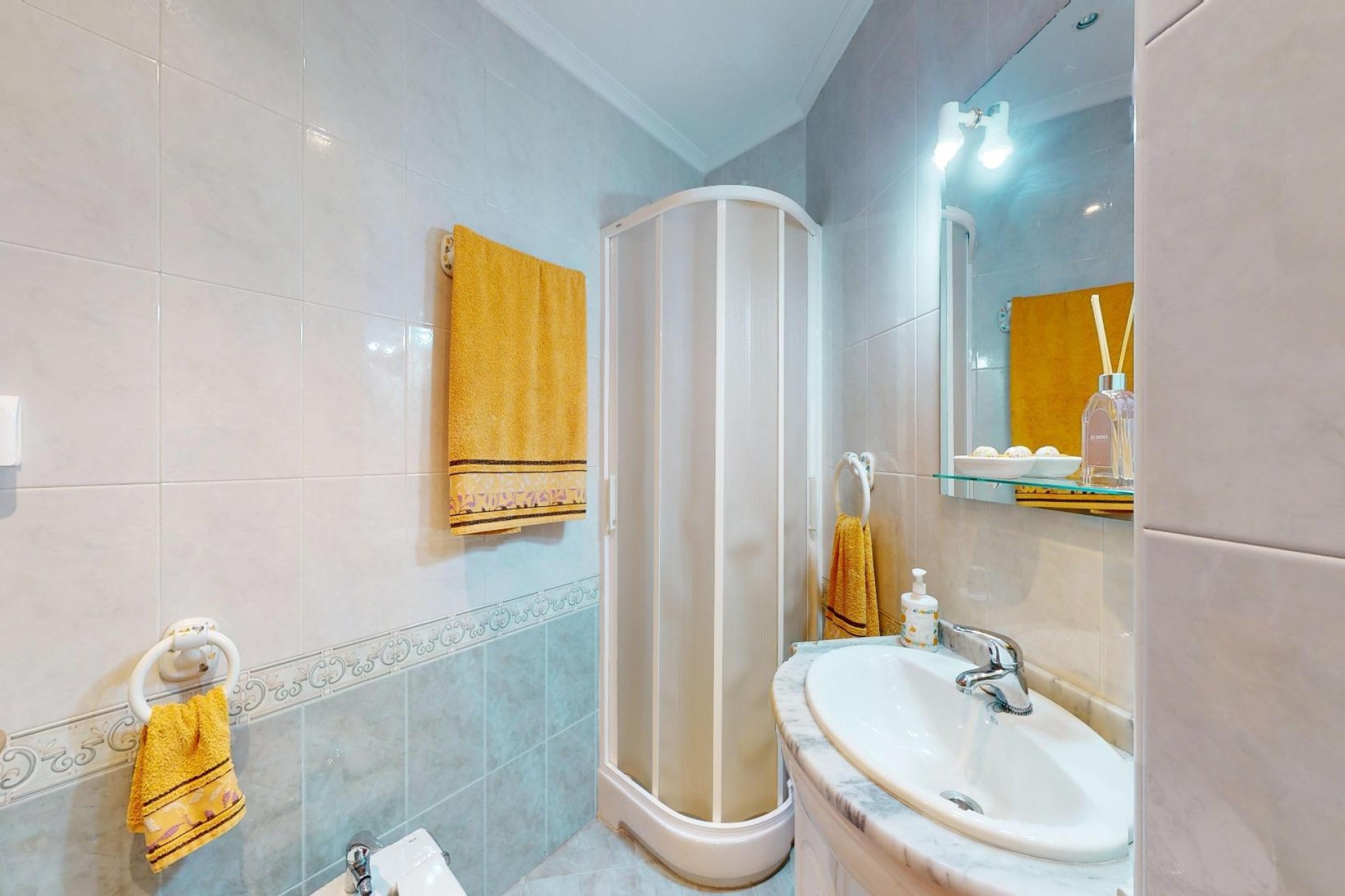 Reventa - Apartamento / piso - Elche - Cortes valencianas