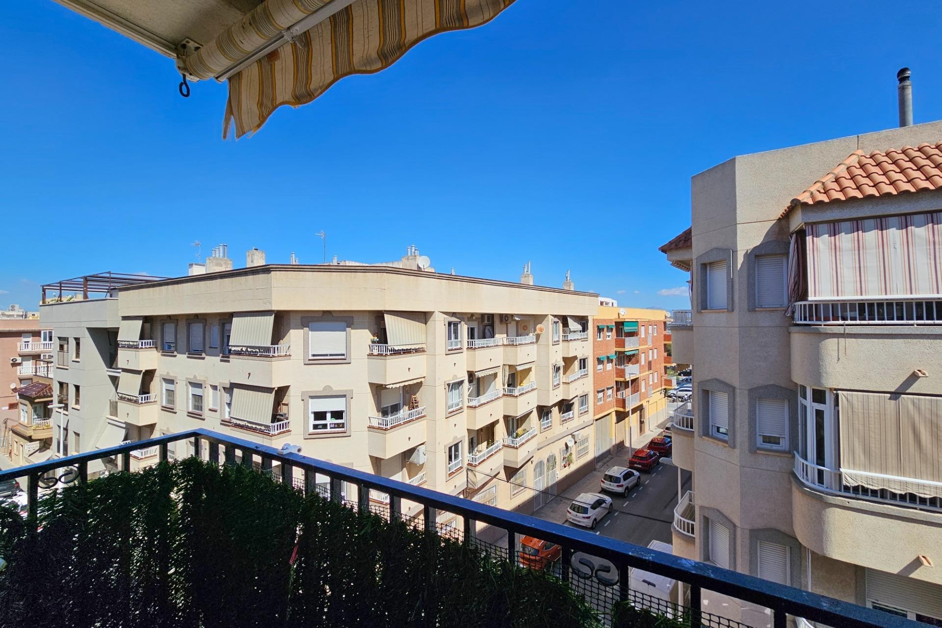Reventa - Apartamento / piso - Elche Pedanías - Centro