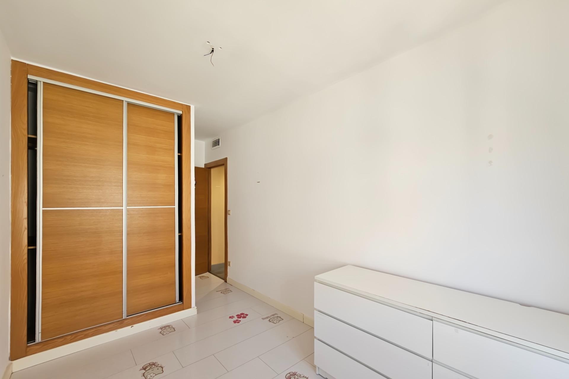 Reventa - Apartamento / piso - Elche Pedanías - Centro
