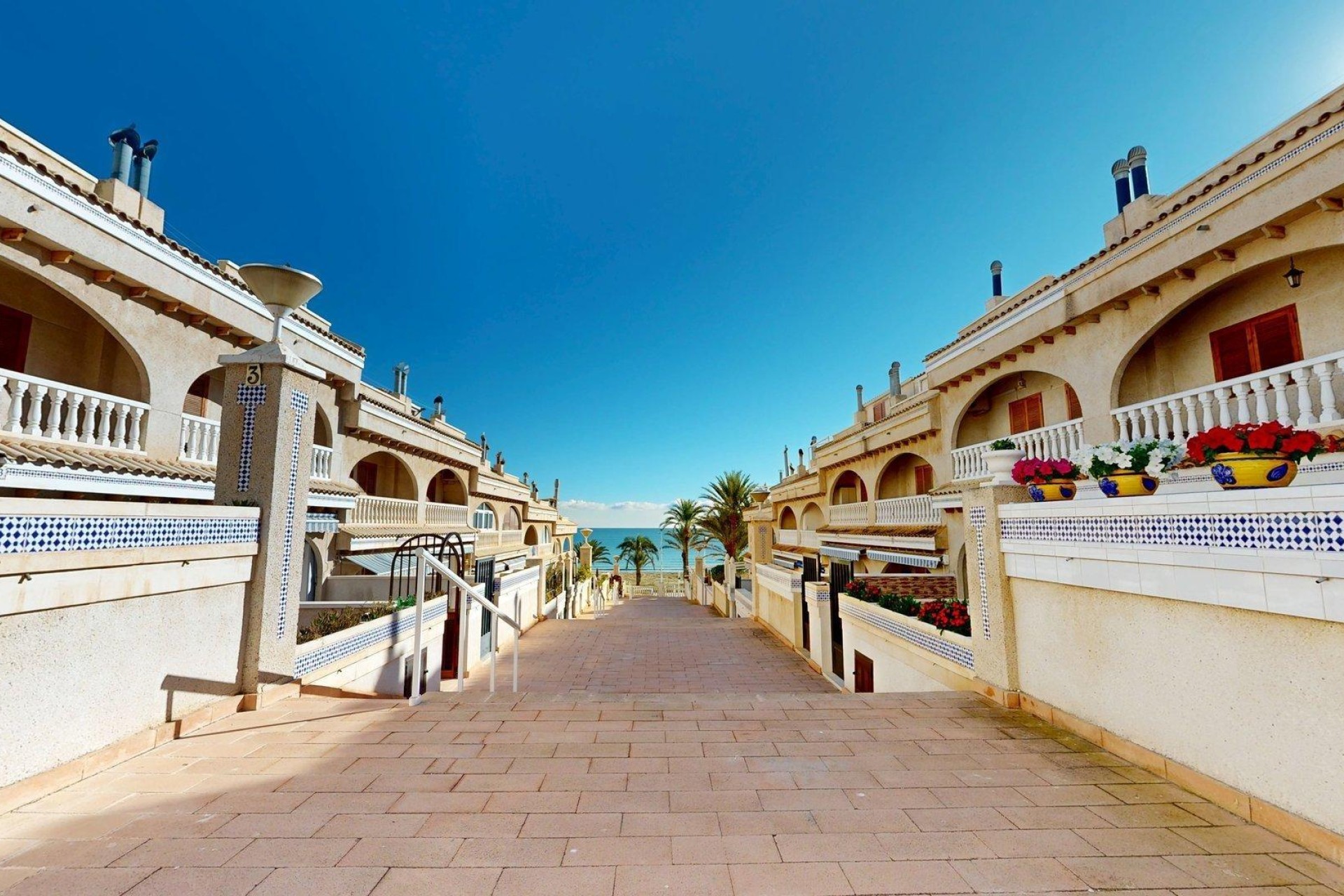 Reventa - Apartamento / piso - Elche - Playa arenales del sol