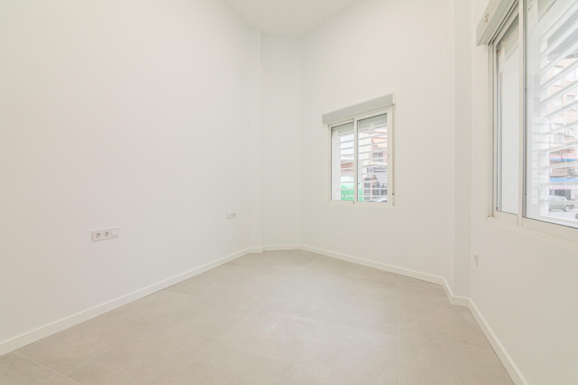 Reventa - Apartamento / piso - Elche - Plaza Barcelona