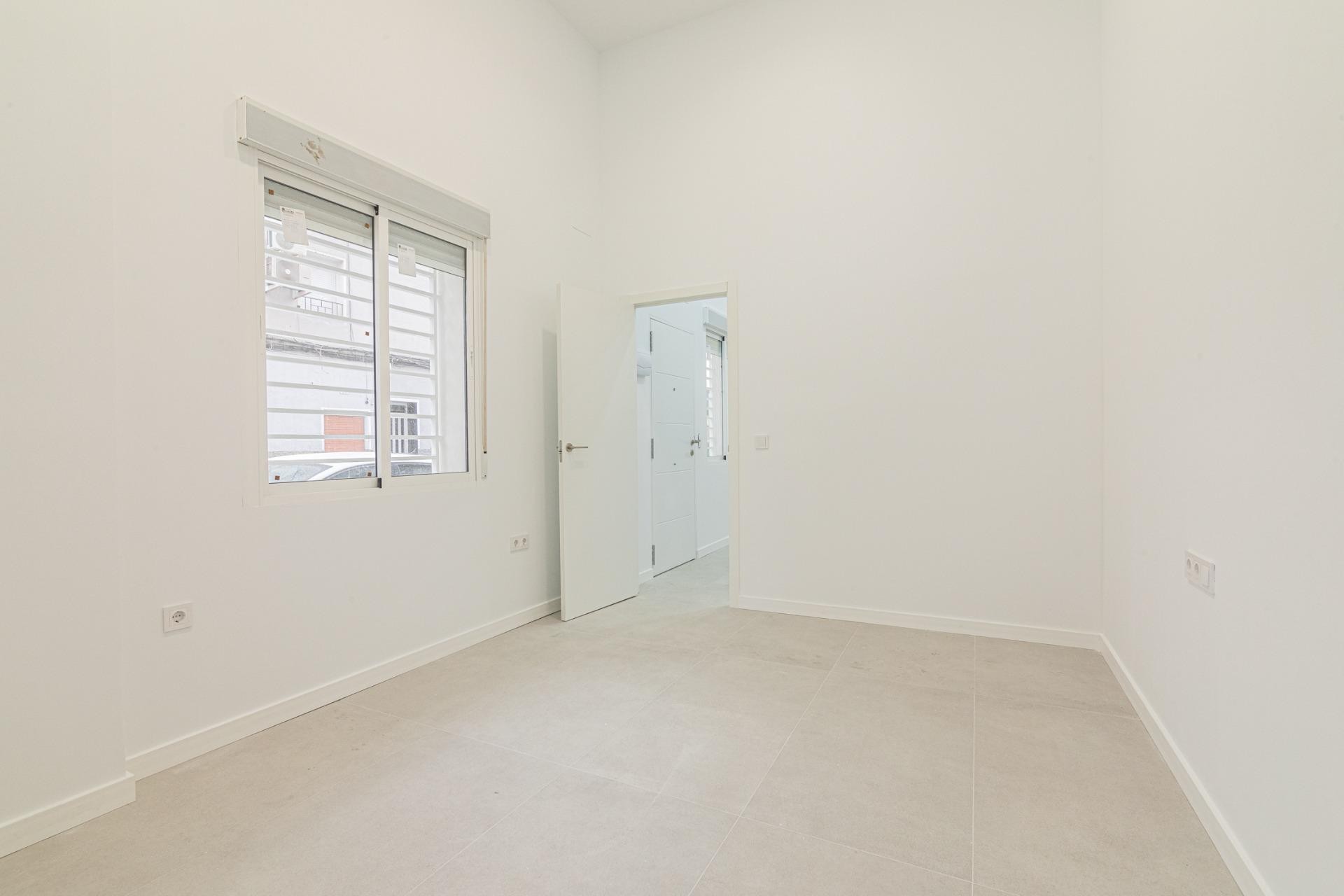 Reventa - Apartamento / piso - Elche - Plaza Barcelona