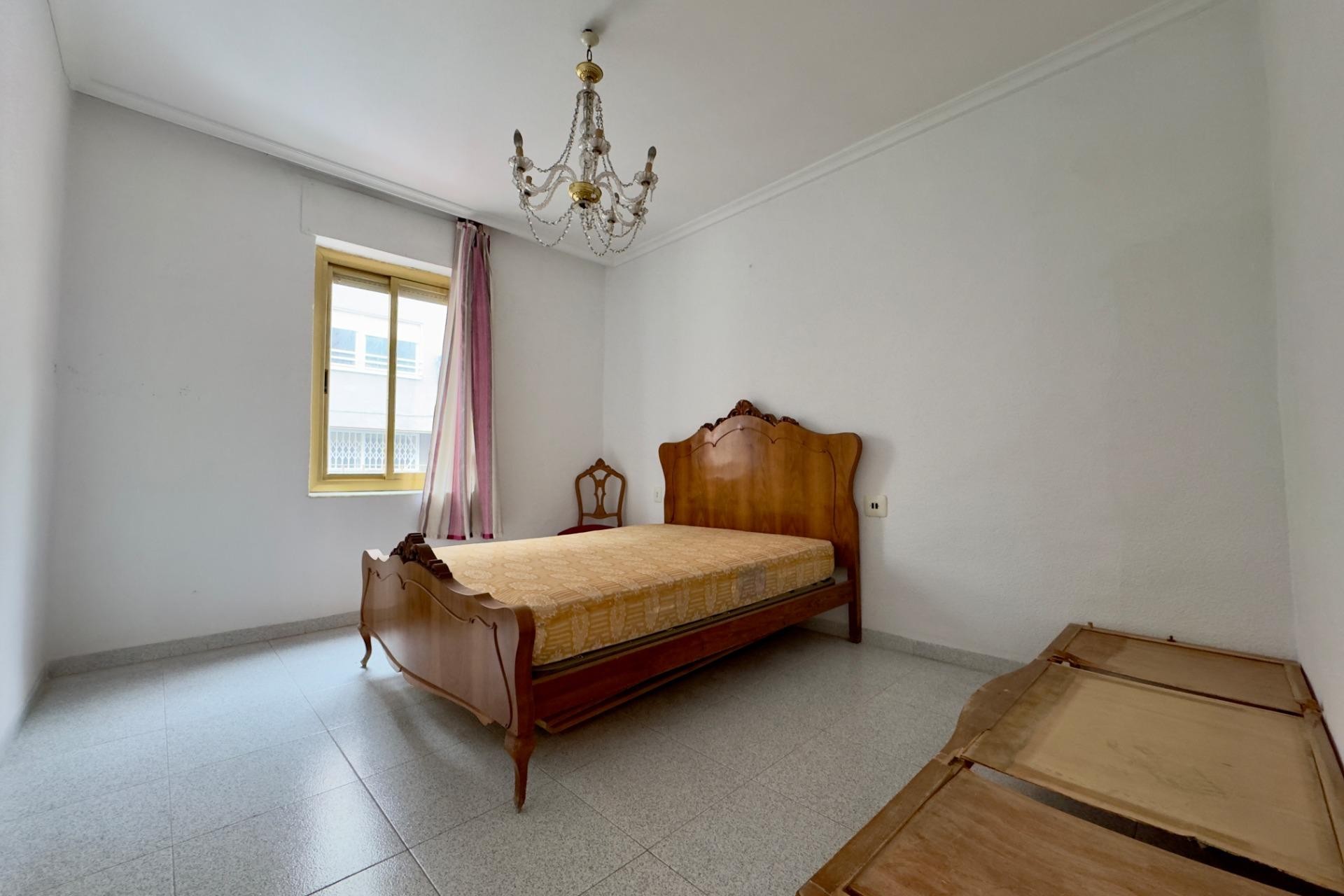 Reventa - Apartamento / piso - Elche - Plaza Barcelona