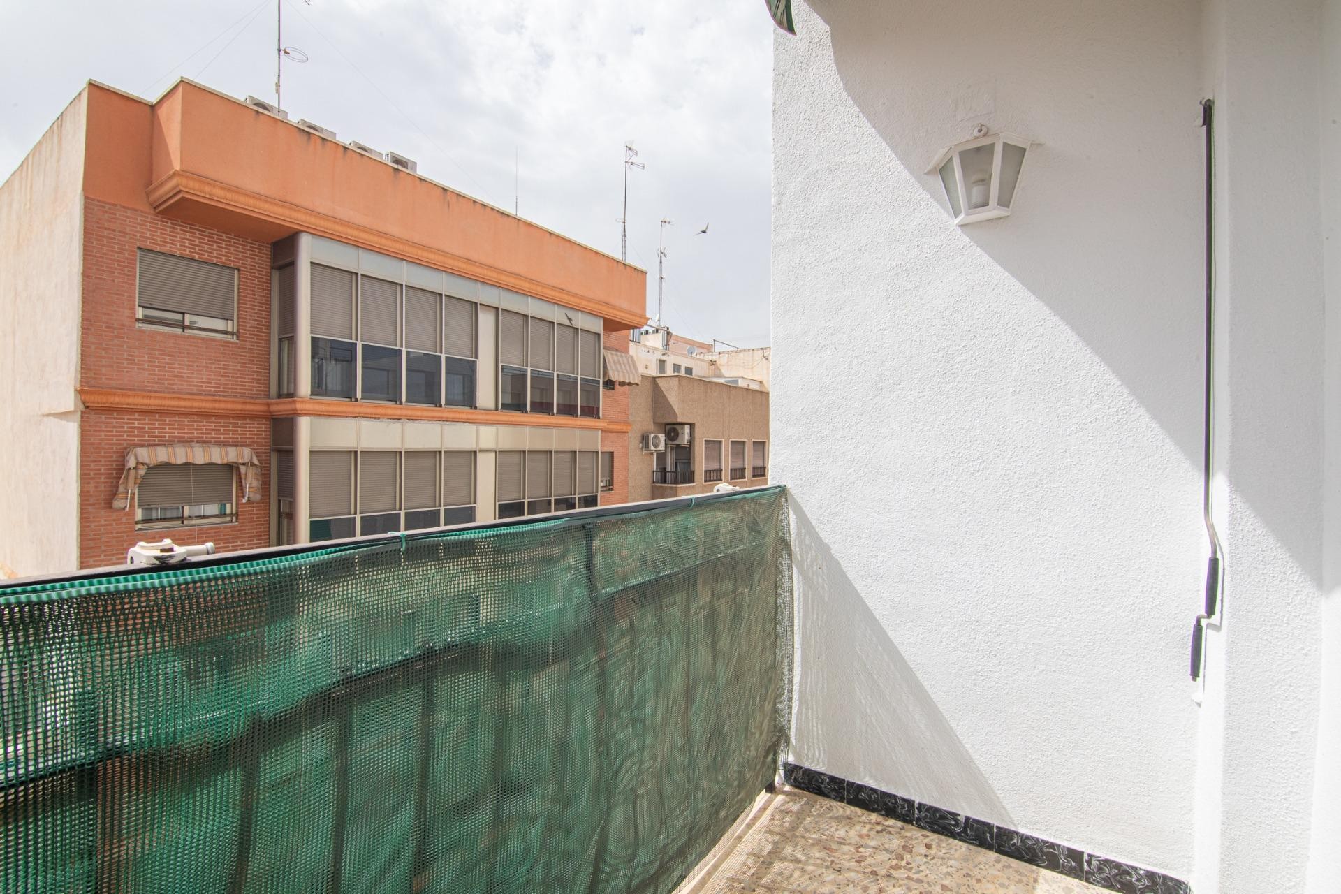 Reventa - Apartamento / piso - Elche - Plaza Crevillente-Juzgados