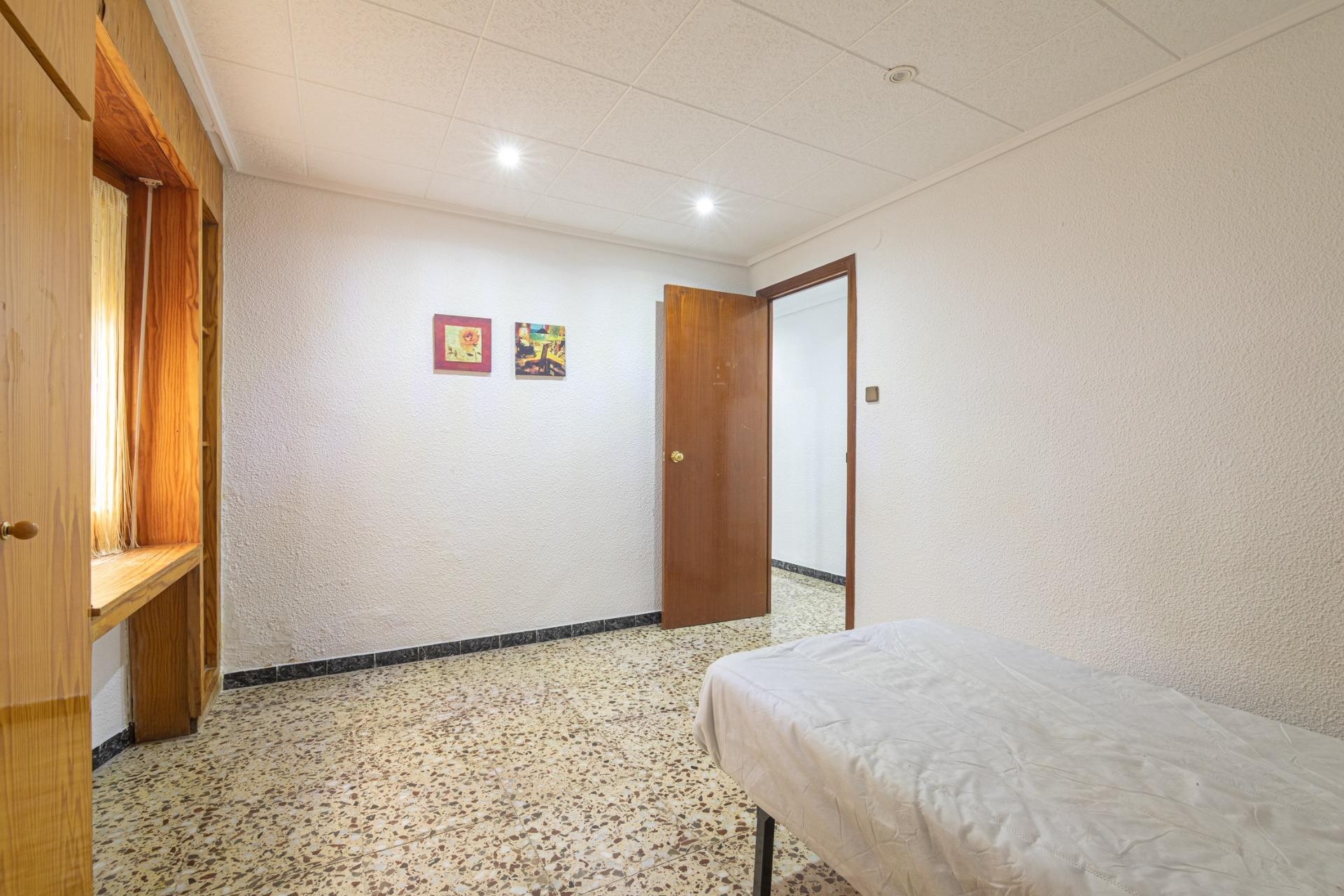 Reventa - Apartamento / piso - Elche - Plaza Crevillente-Juzgados