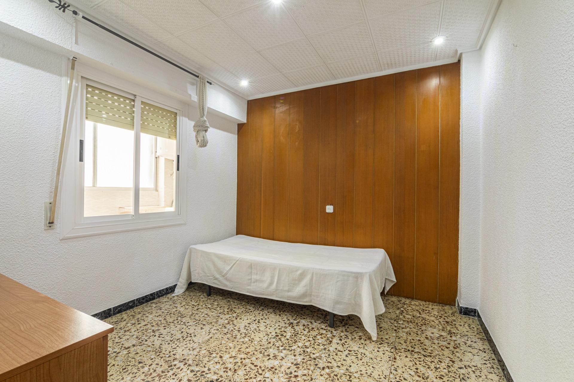 Reventa - Apartamento / piso - Elche - Plaza Crevillente-Juzgados