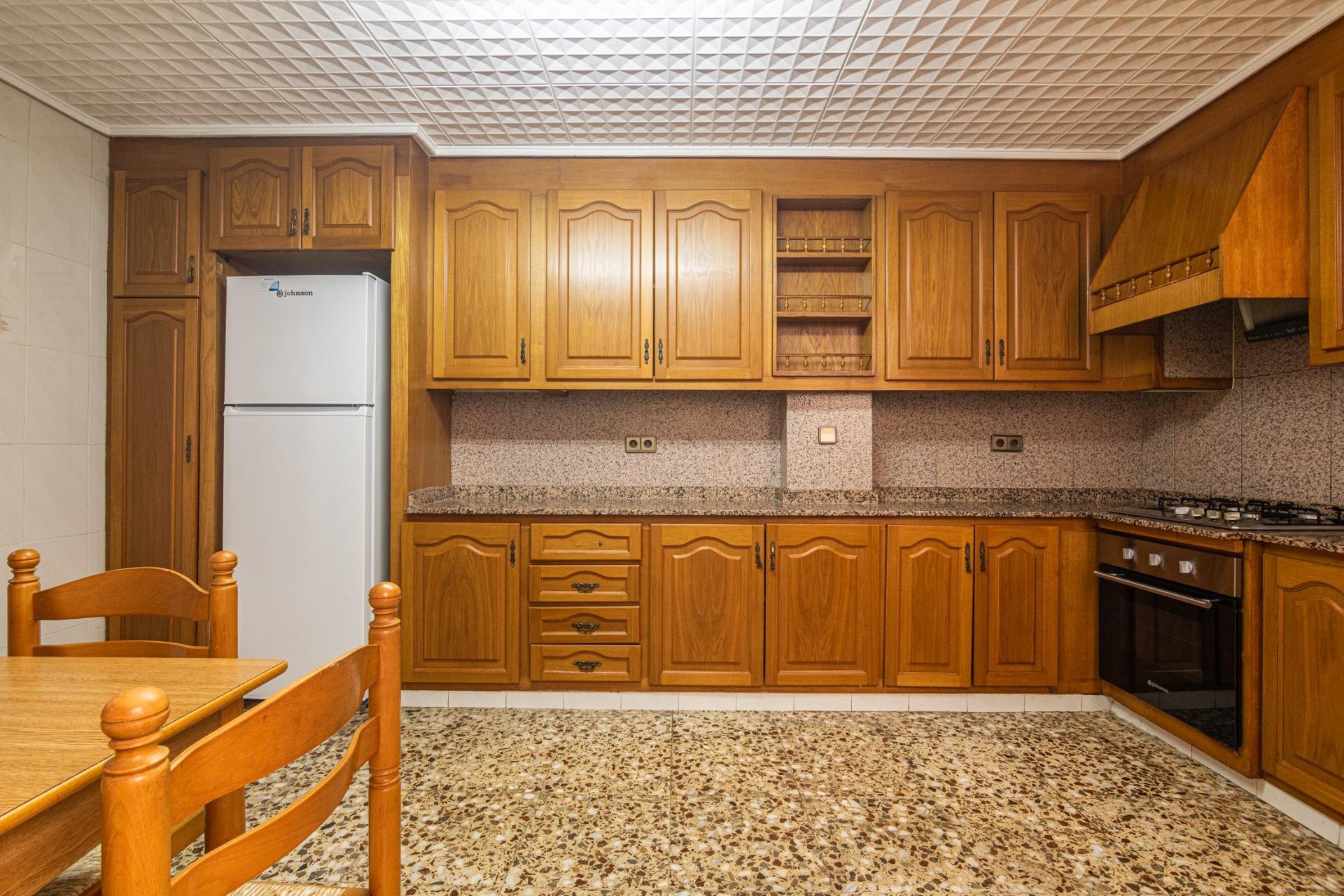 Reventa - Apartamento / piso - Elche - Plaza Crevillente-Juzgados