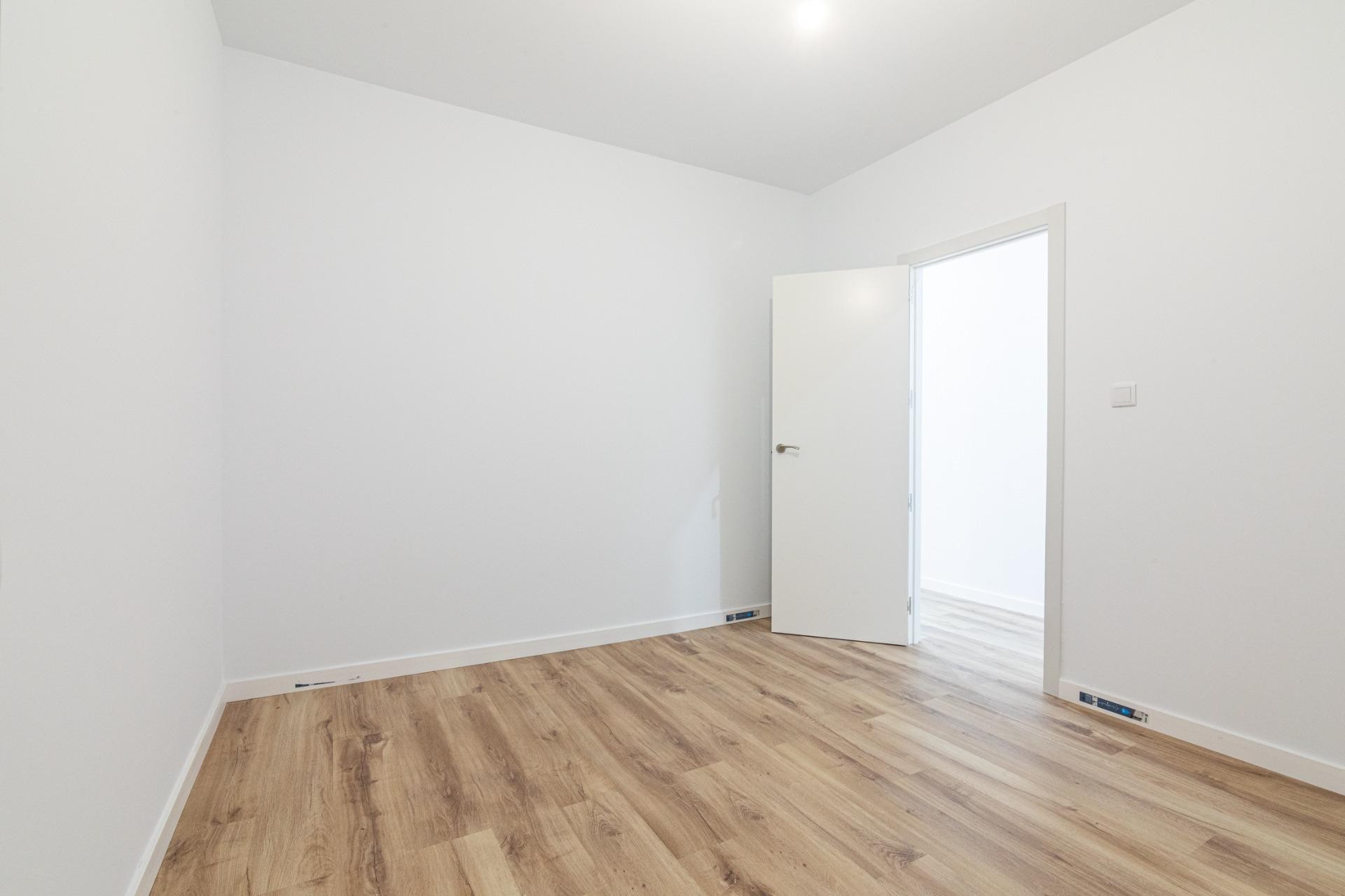 Reventa - Apartamento / piso - Elche - Plaza Crevillente-Juzgados