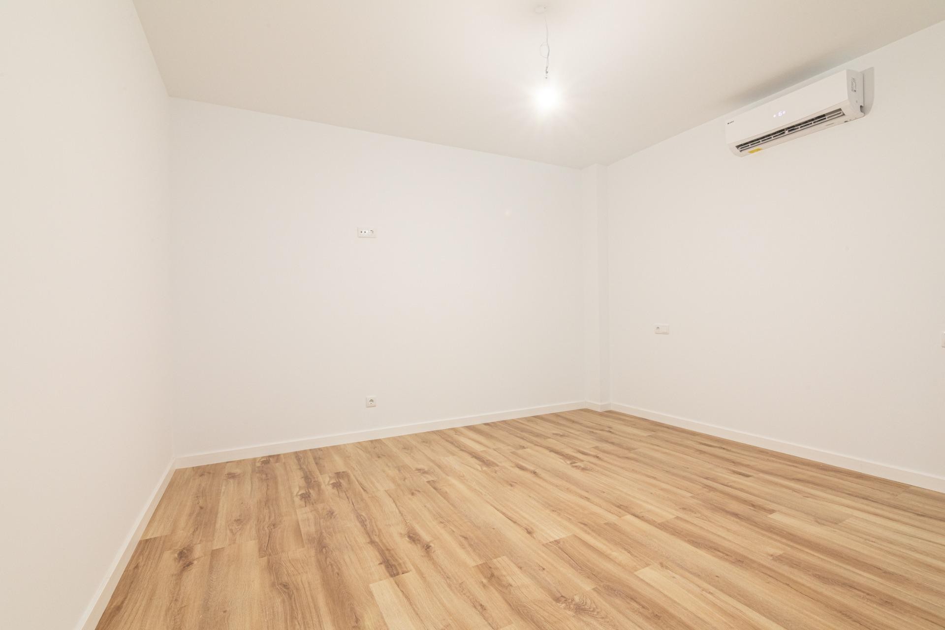 Reventa - Apartamento / piso - Elche - Plaza Crevillente-Juzgados