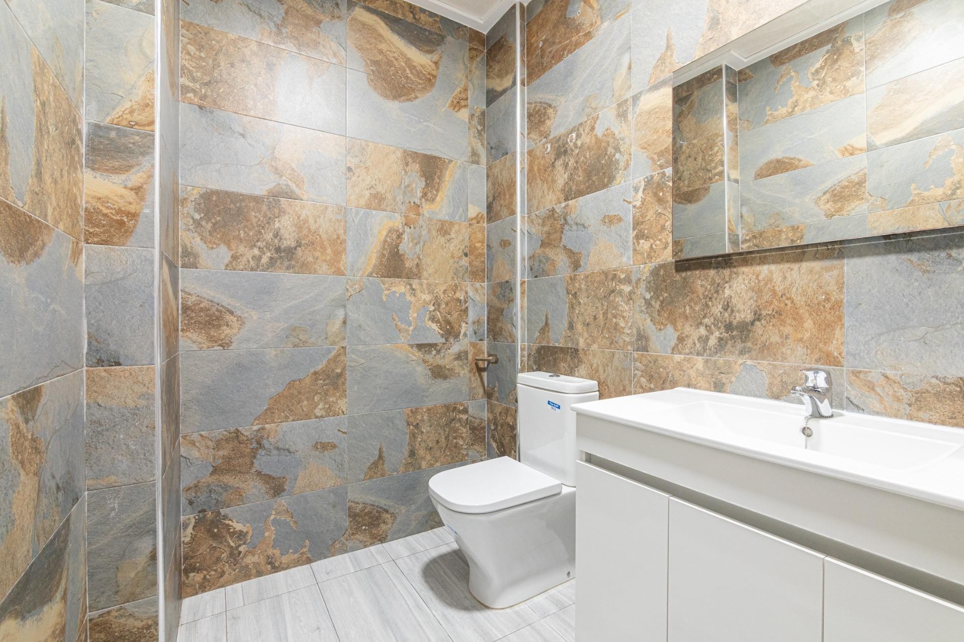 Reventa - Apartamento / piso - Elche - Plaza Crevillente-Juzgados