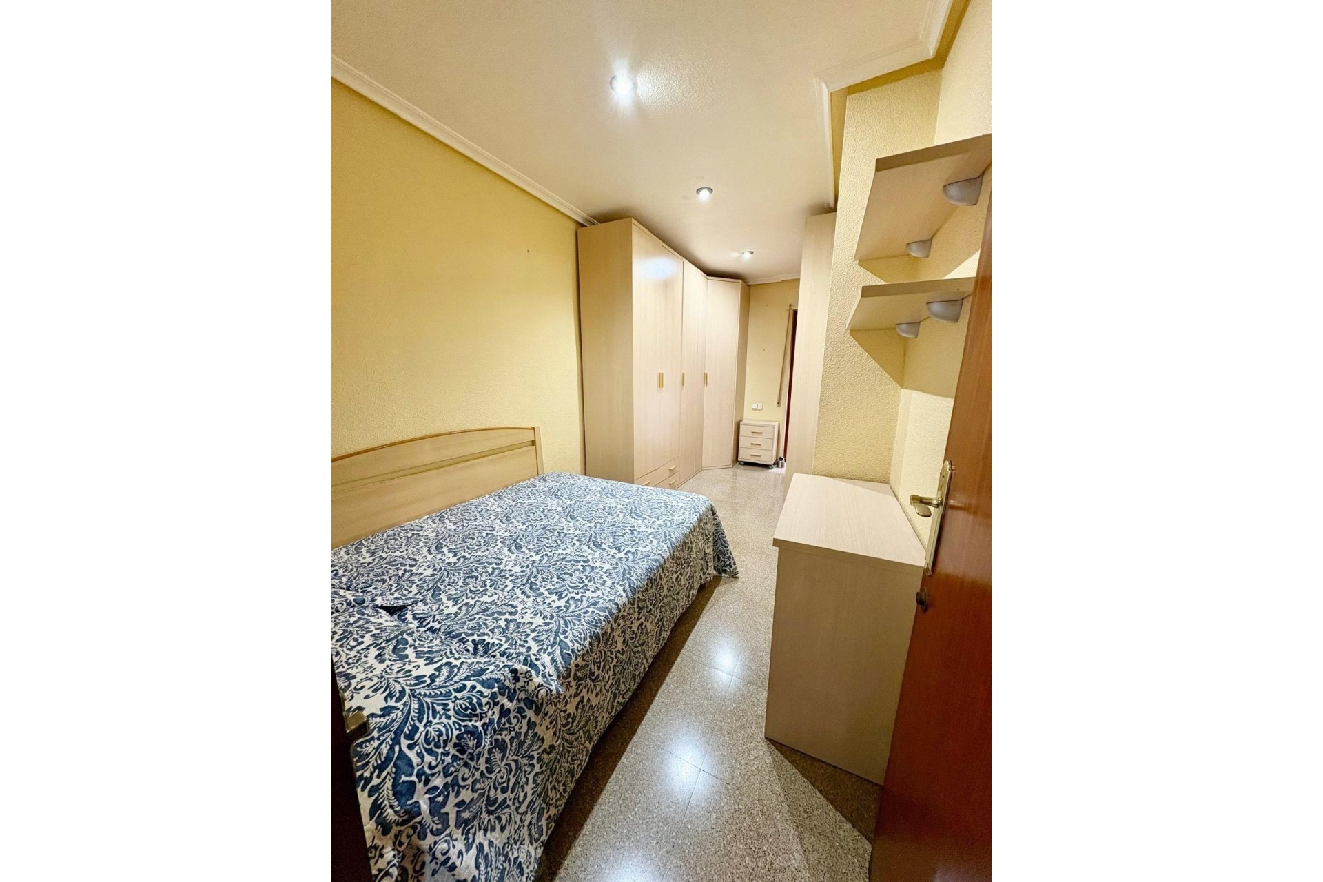 Reventa - Apartamento / piso - Elche - Plaza Crevillente-Juzgados