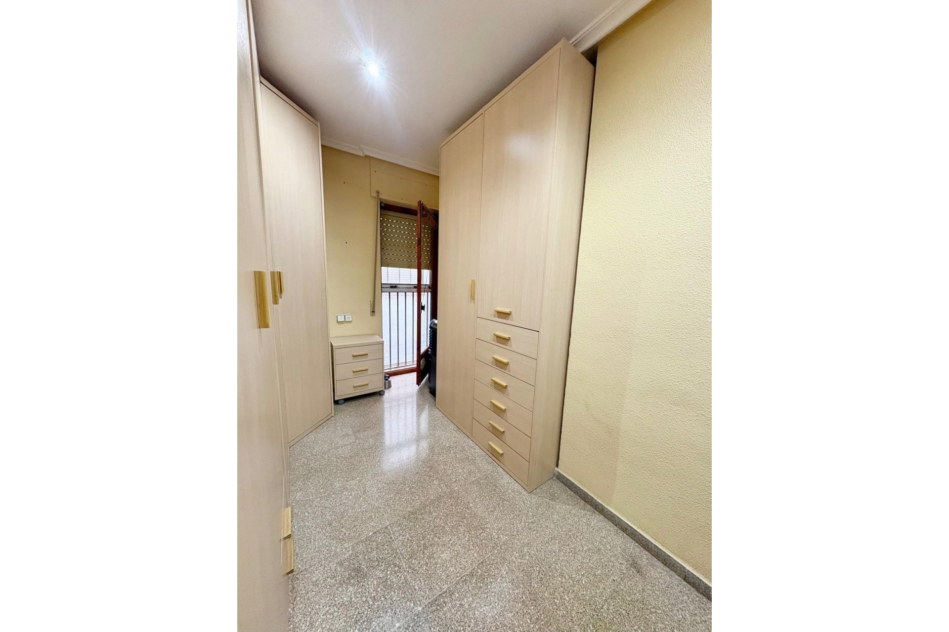Reventa - Apartamento / piso - Elche - Plaza Crevillente-Juzgados
