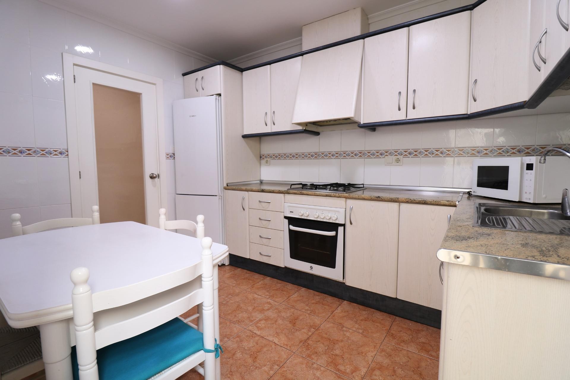 Reventa - Apartamento / piso - Elche - Plaza Crevillente-Juzgados