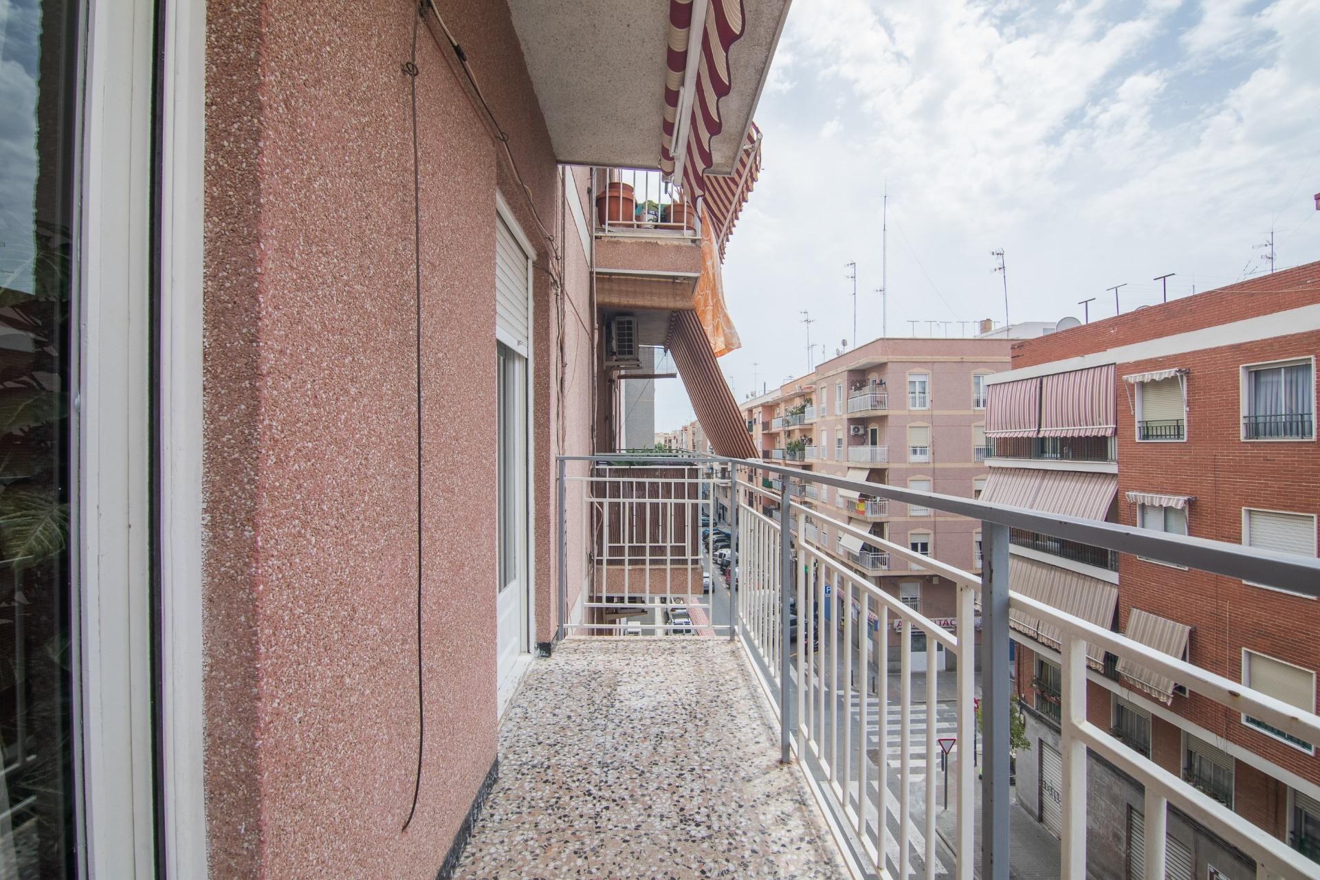 Reventa - Apartamento / piso - Elche - Plaza Crevillente