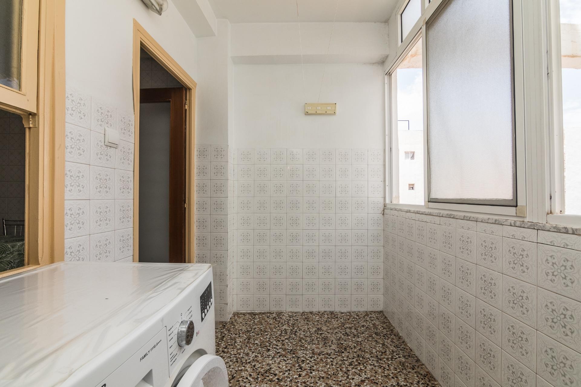Reventa - Apartamento / piso - Elche - Plaza Crevillente