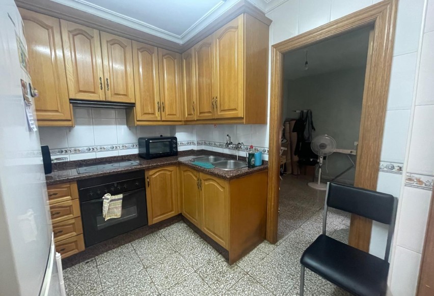 Reventa - Apartamento / piso - Elche - Plaza Crevillente